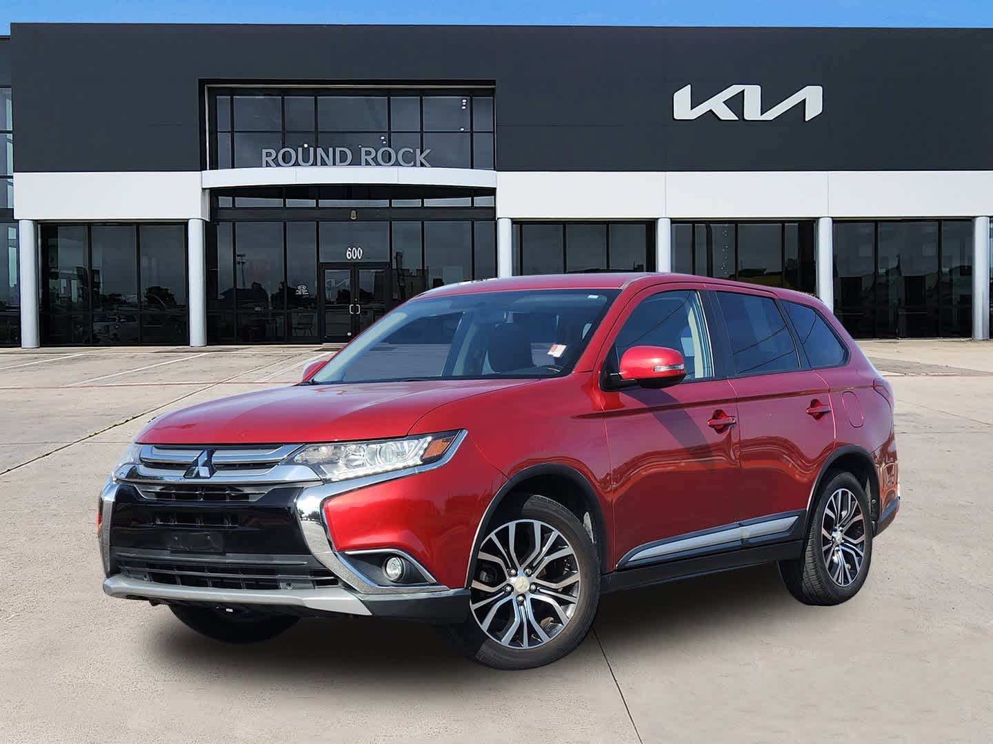 2018 Mitsubishi Outlander SE -
                  Round Rock, TX