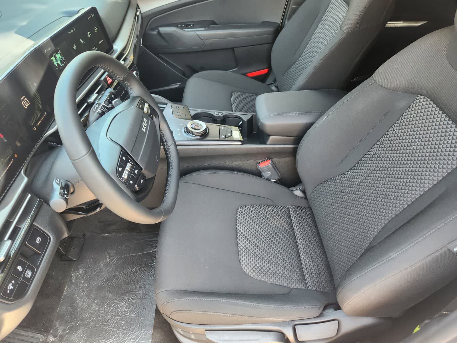 Thumbnail: 2026 Kia Sportage - 12