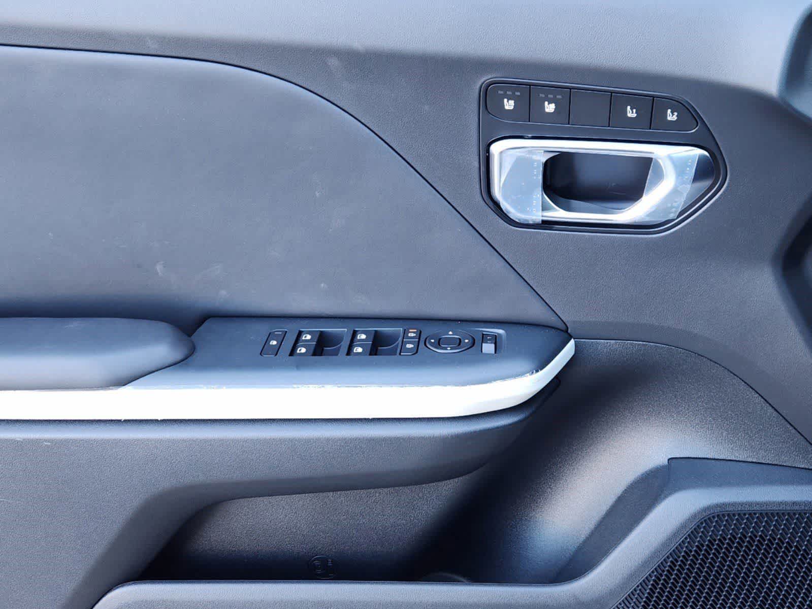 Thumbnail: 2025 Kia K4 - 18