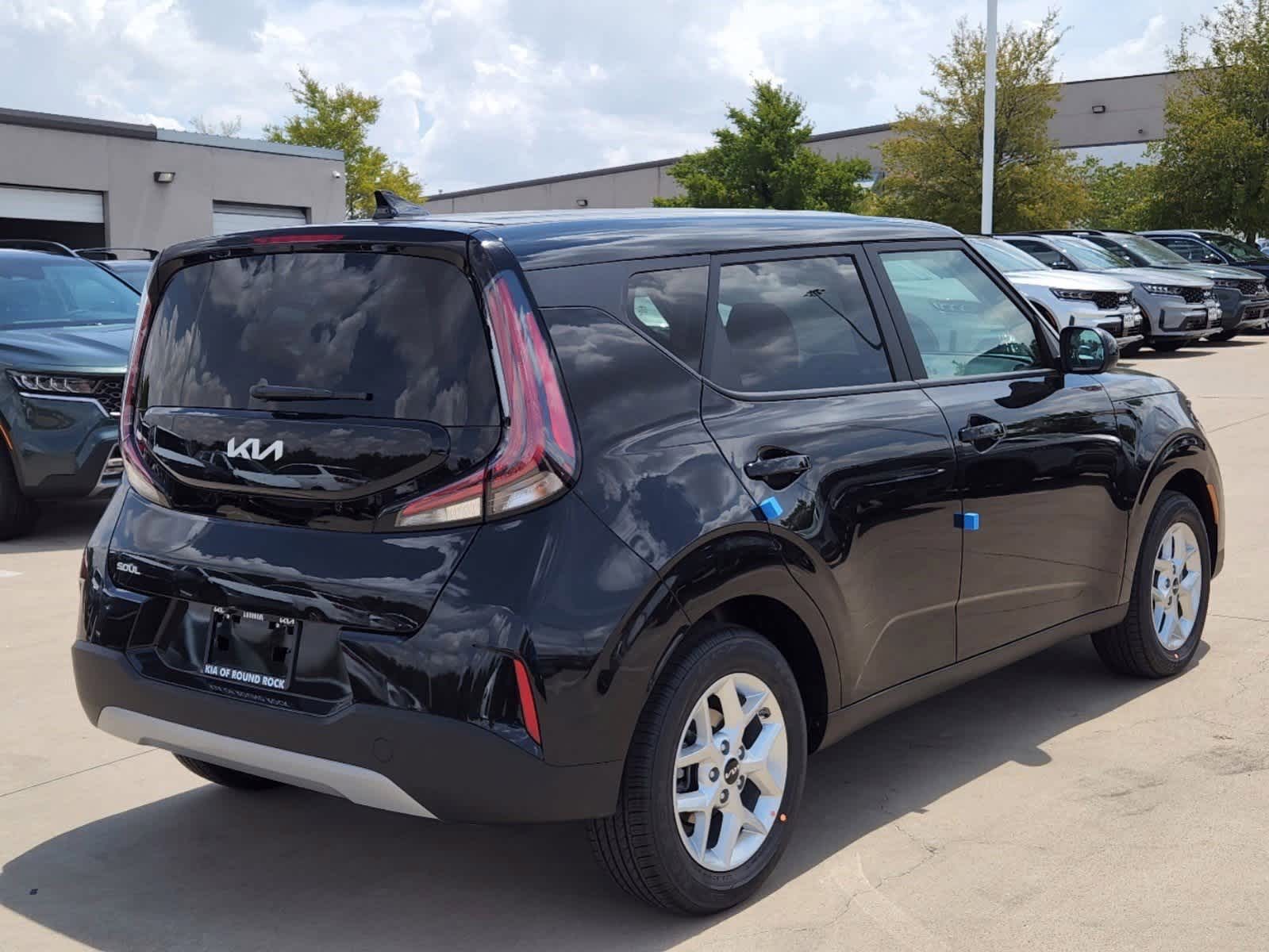 Thumbnail: 2025 Kia Soul - 3