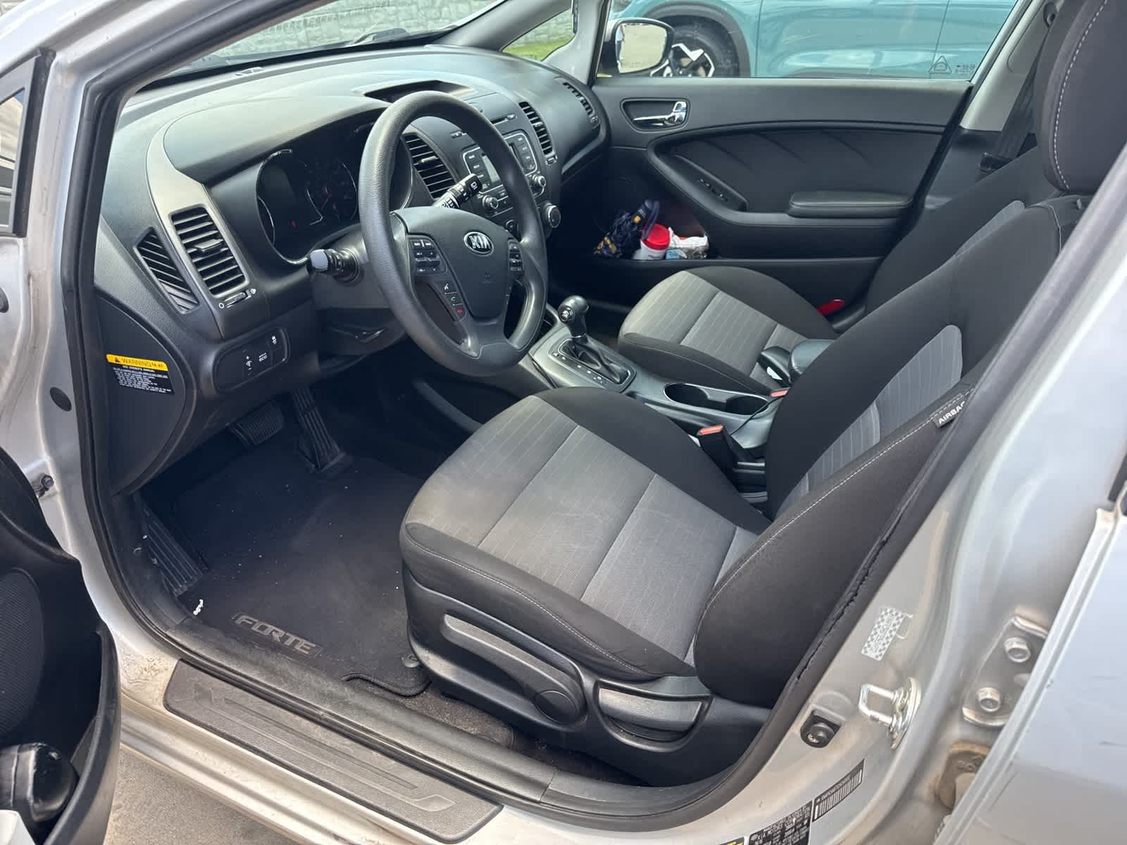 Thumbnail: 2016 Kia Forte - 7