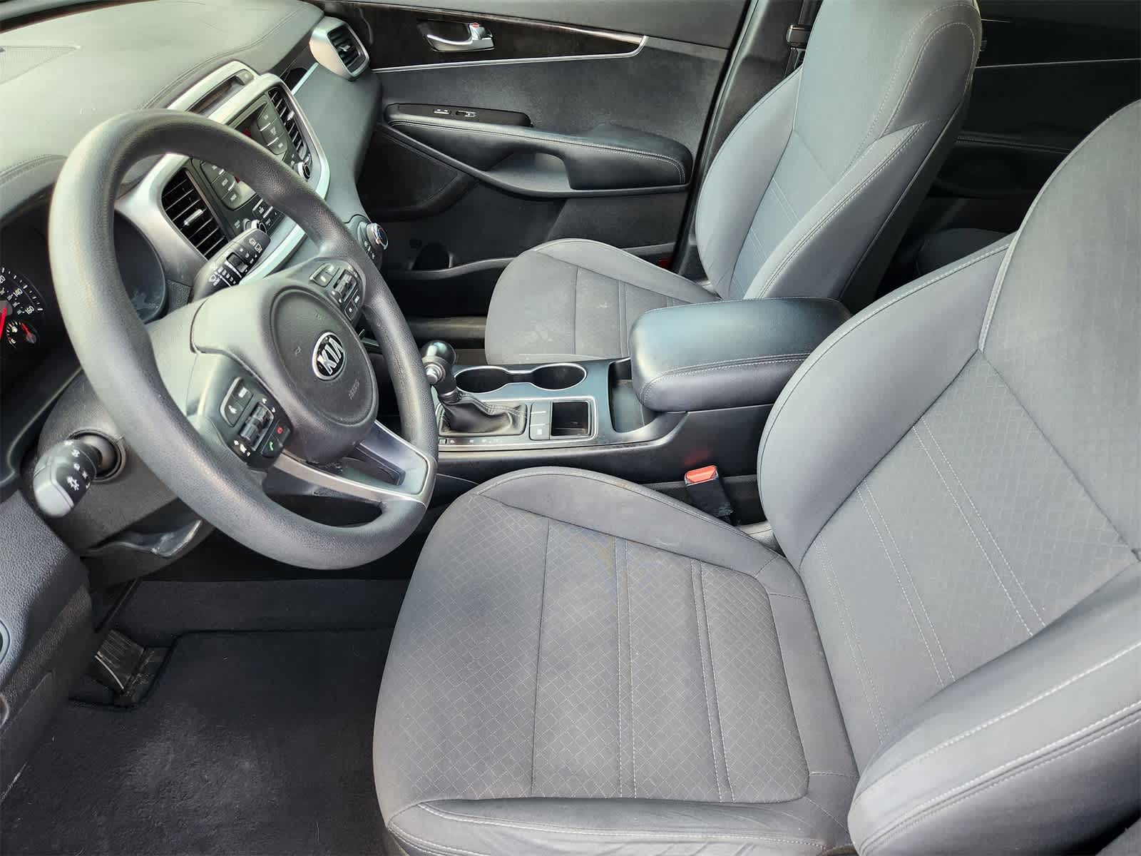 Thumbnail: 2016 Kia Sorento - 13