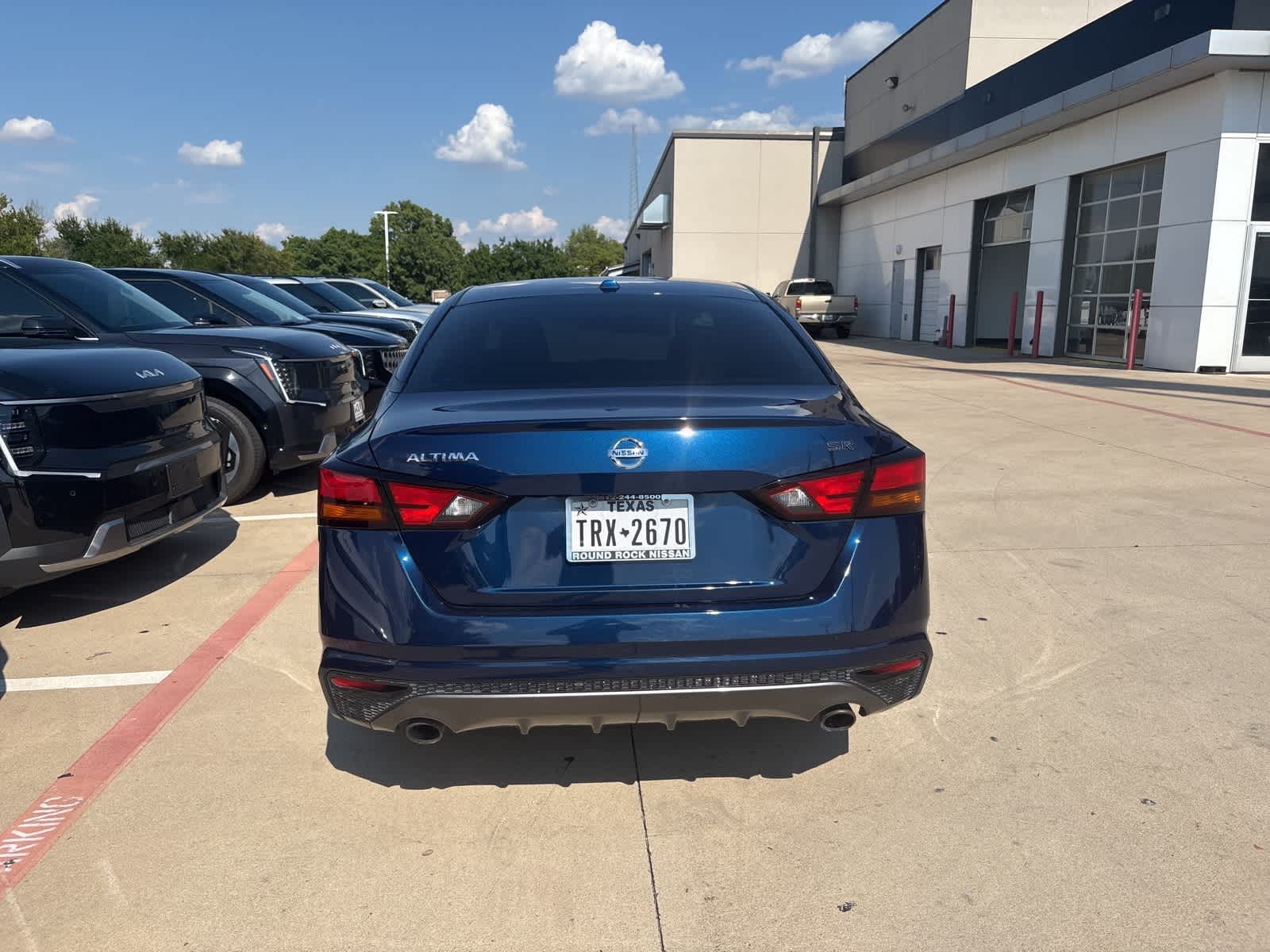 Thumbnail: 2019 Nissan Altima - 5