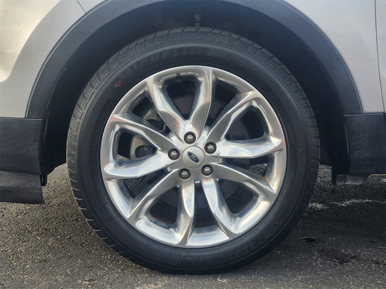 Thumbnail: 2014 Ford Explorer - 9