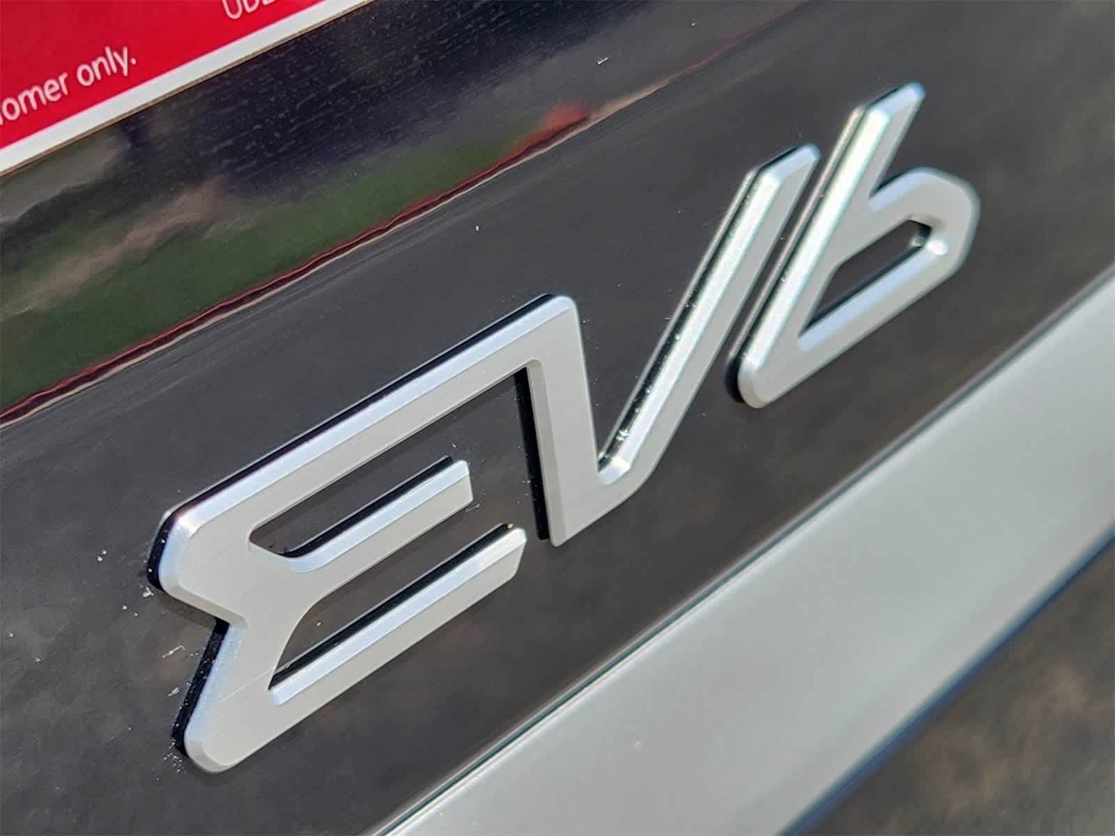 Thumbnail: 2025 Kia EV6 - 10