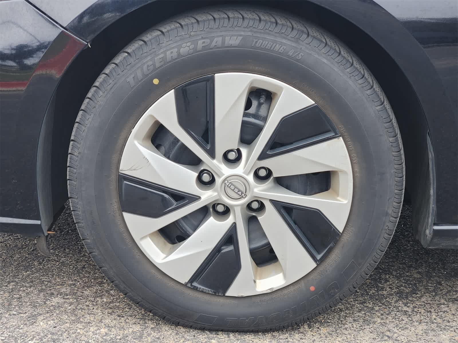 Thumbnail: 2023 Nissan Altima - 9