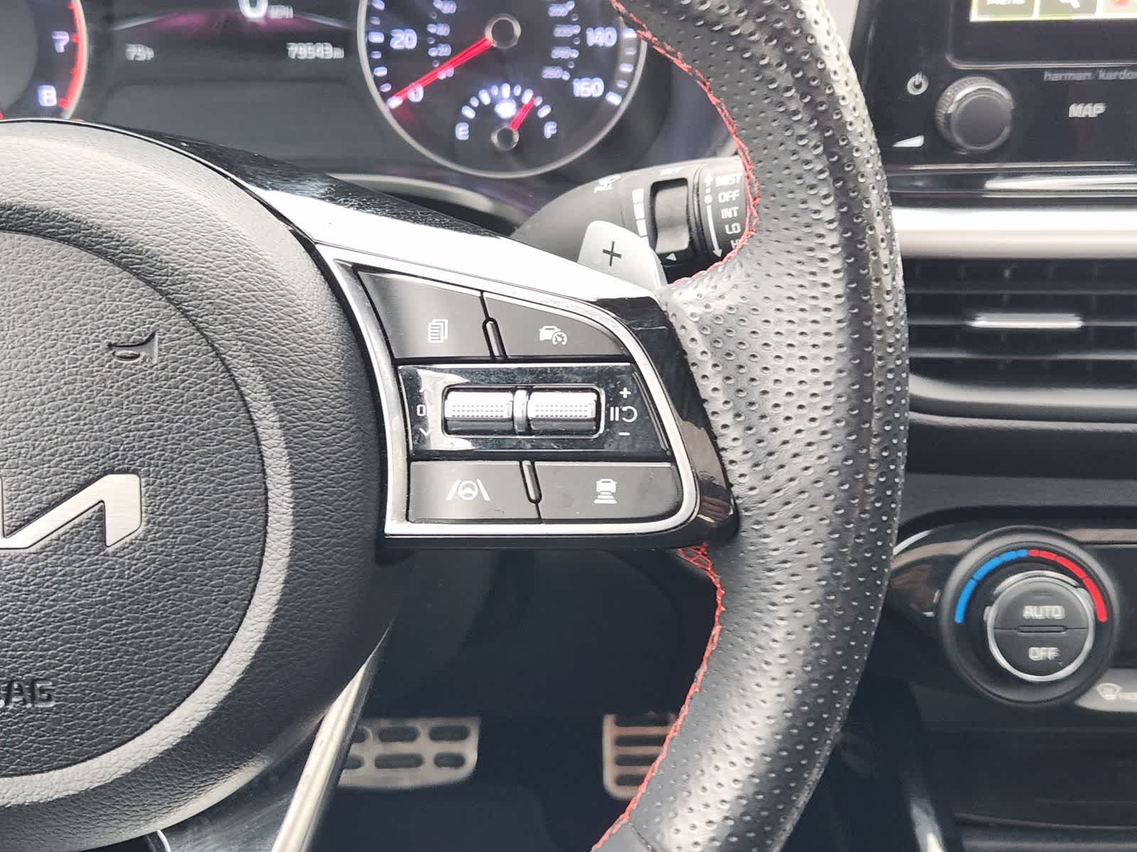 Thumbnail: 2023 Kia Forte - 29