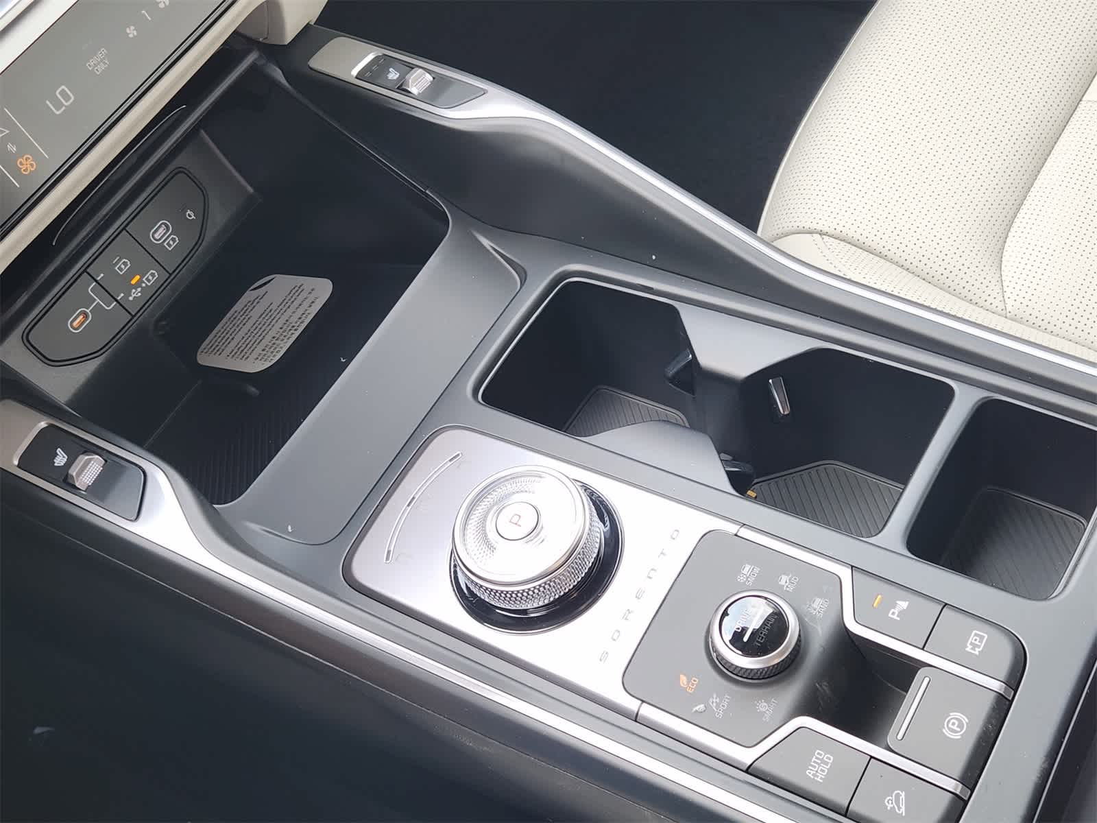 Thumbnail: 2026 Kia Sorento - 17