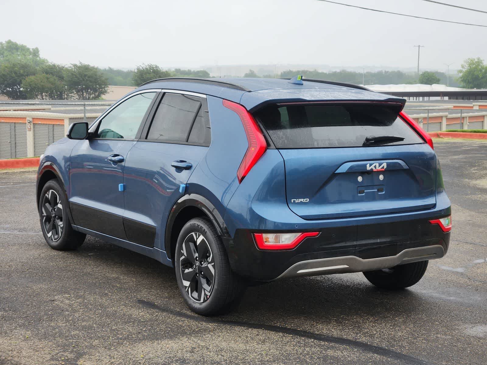 Thumbnail: 2026 Kia Niro - 6