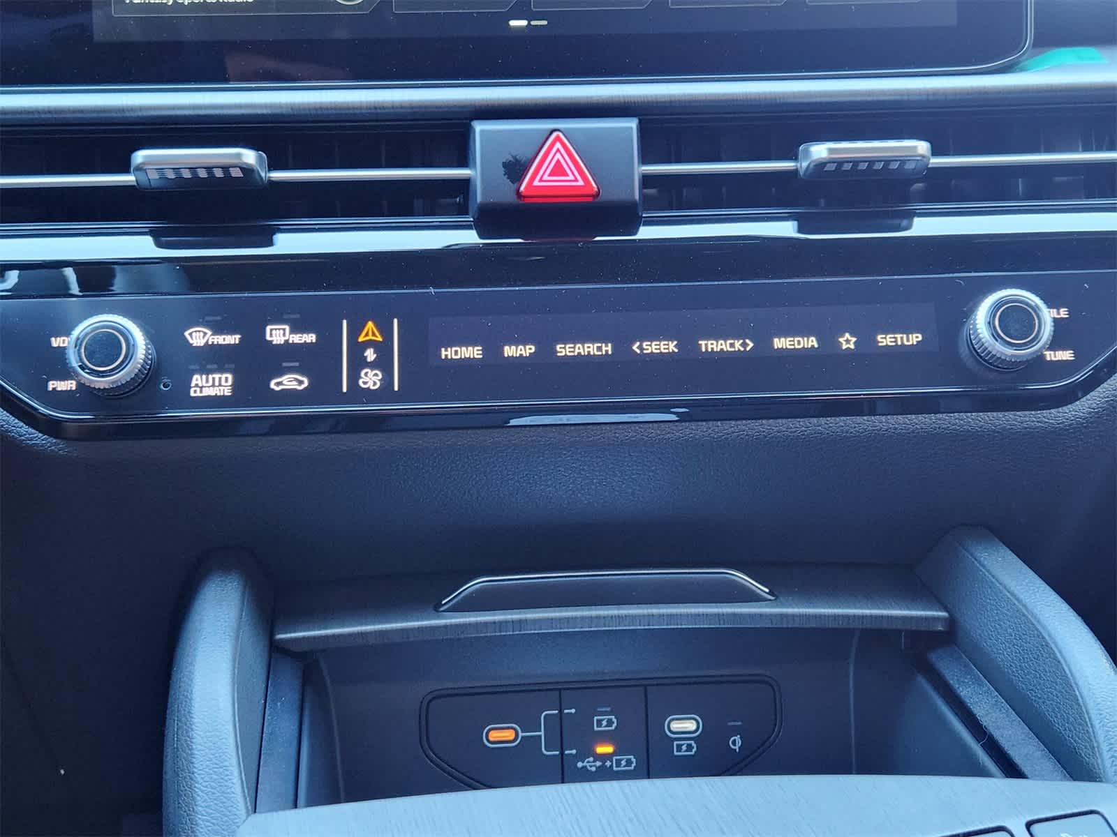 Thumbnail: 2026 Kia Sportage - 16