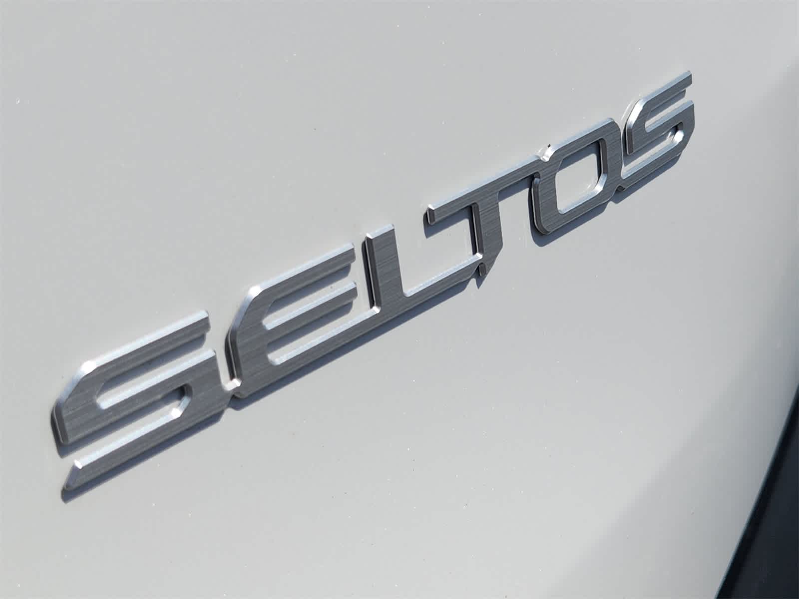 Thumbnail: 2026 Kia Seltos - 10