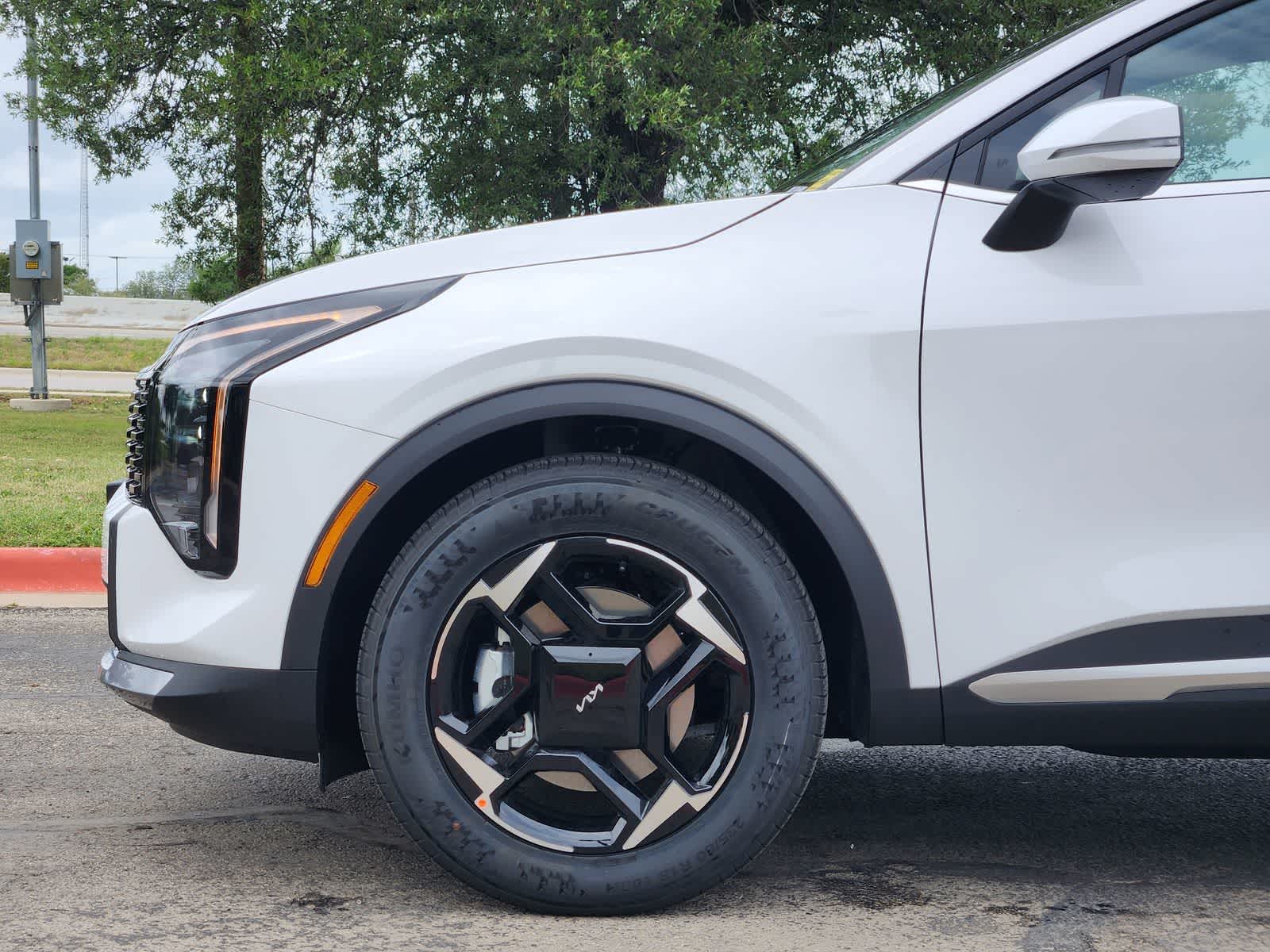 Thumbnail: 2026 Kia Sportage - 8