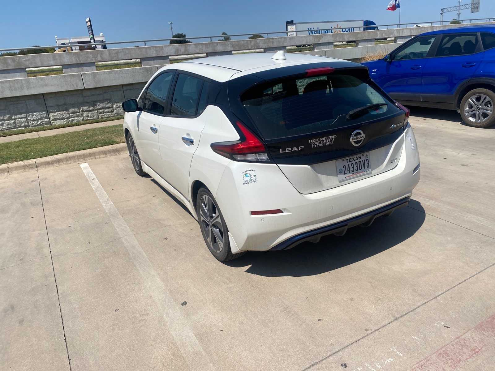 Thumbnail: 2022 Nissan Leaf - 4