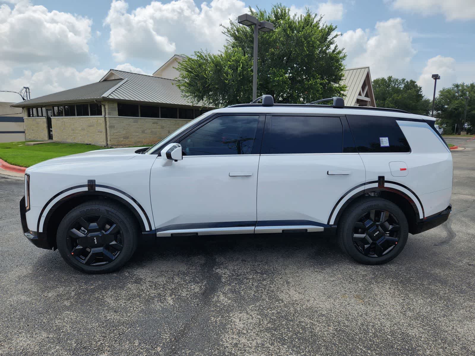 Thumbnail: 2027 Kia Telluride - 4