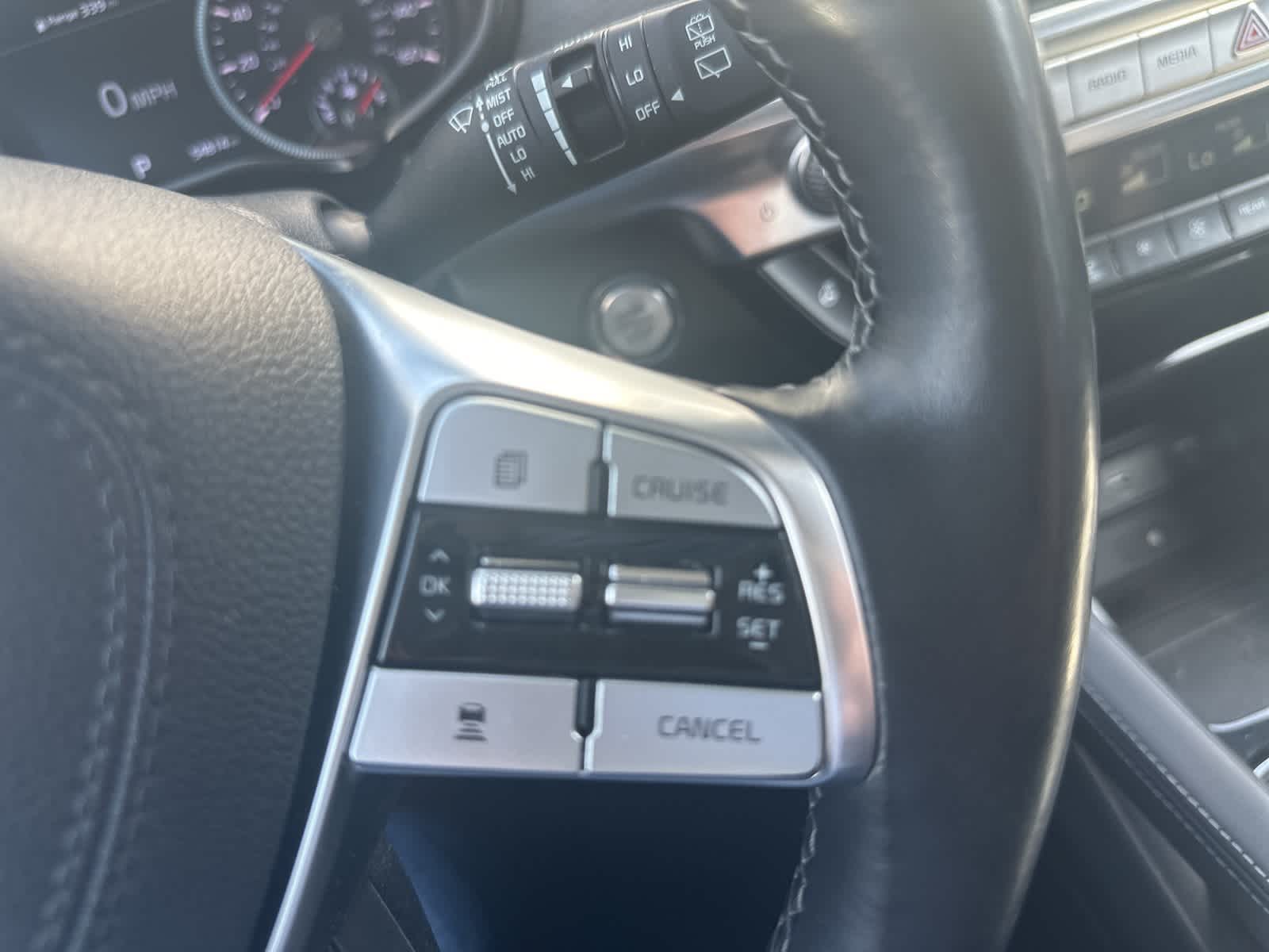 Thumbnail: 2022 Kia Telluride - 19