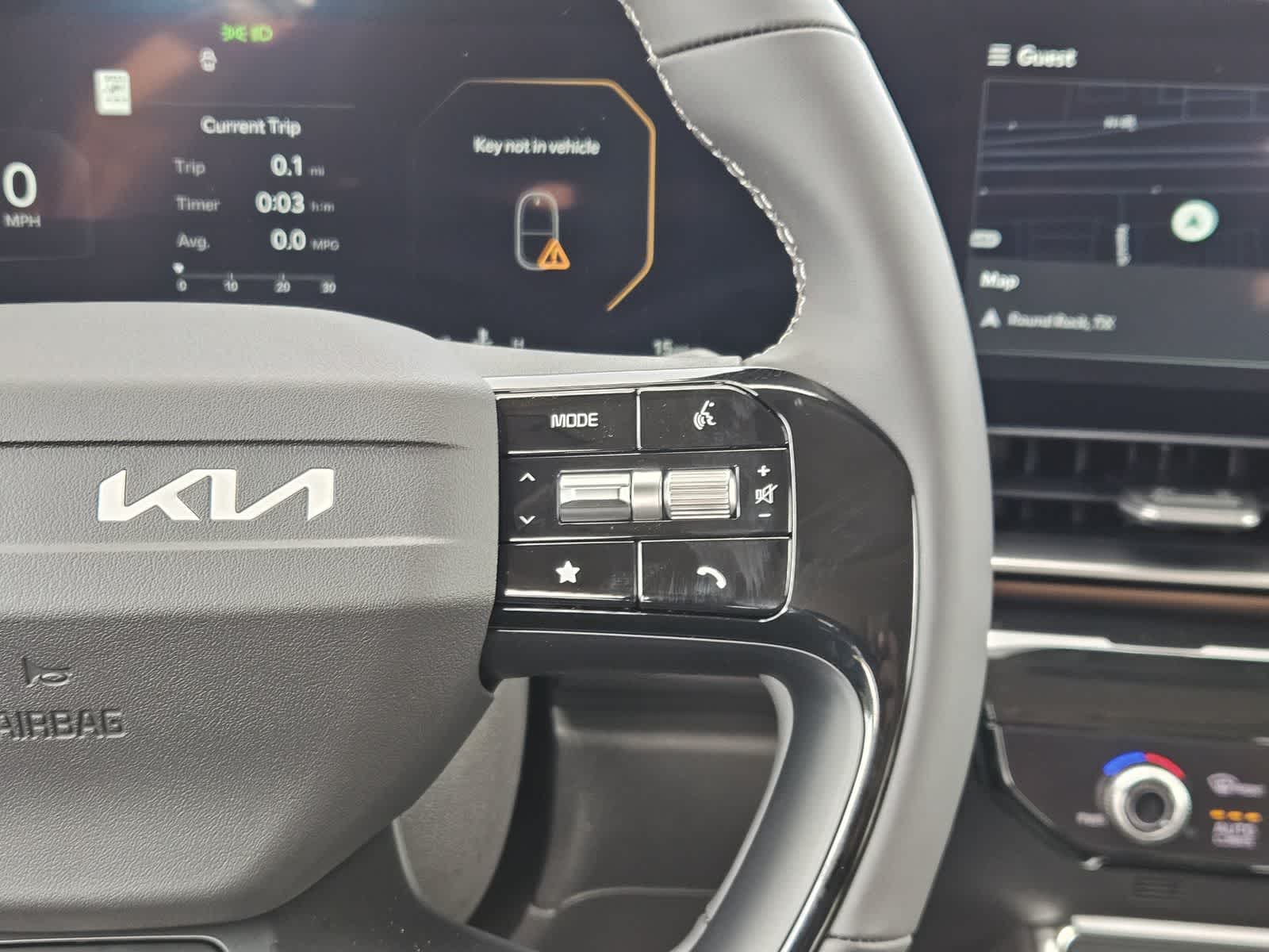 2027 Kia Carnival SX Prestige - Photo 21