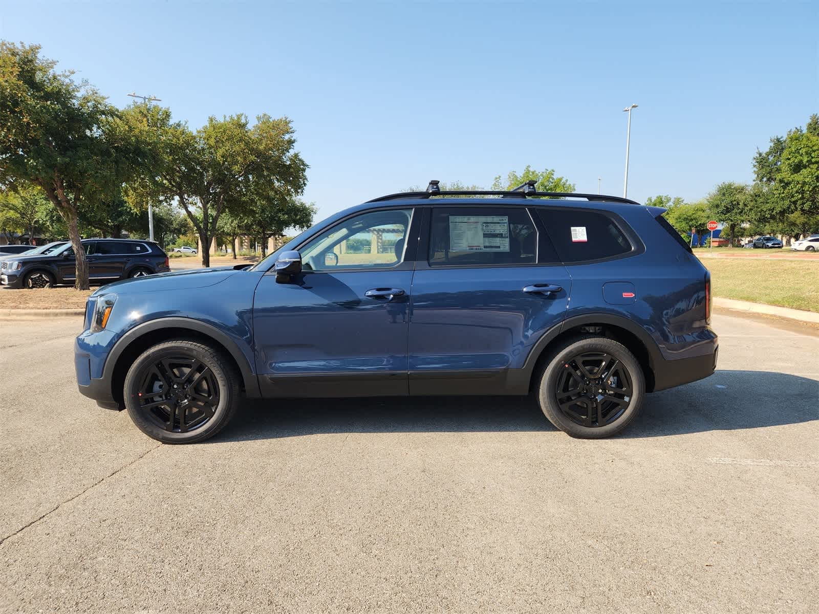 Thumbnail: 2025 Kia Telluride - 4