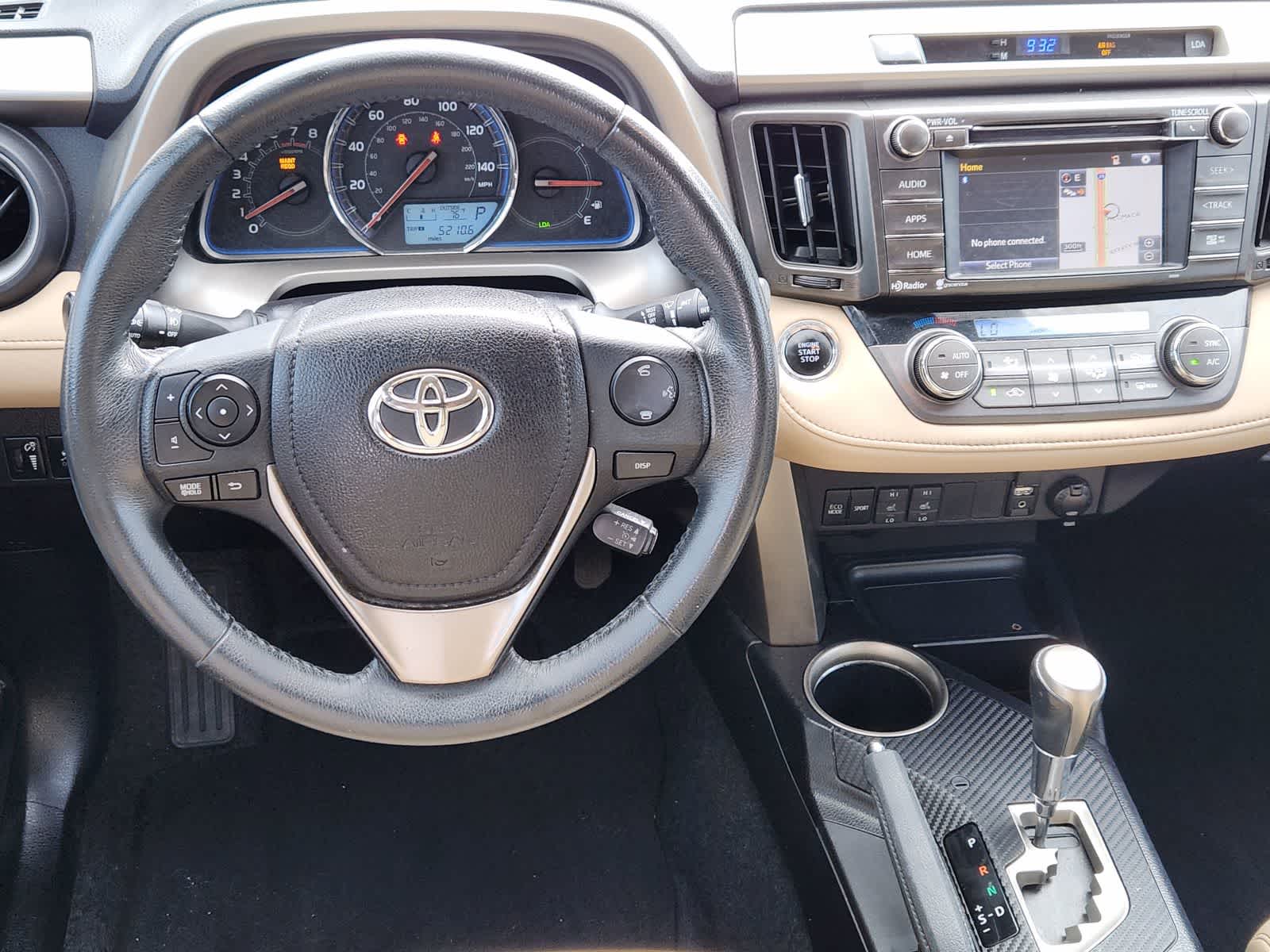 Thumbnail: 2015 Toyota RAV4 - 28
