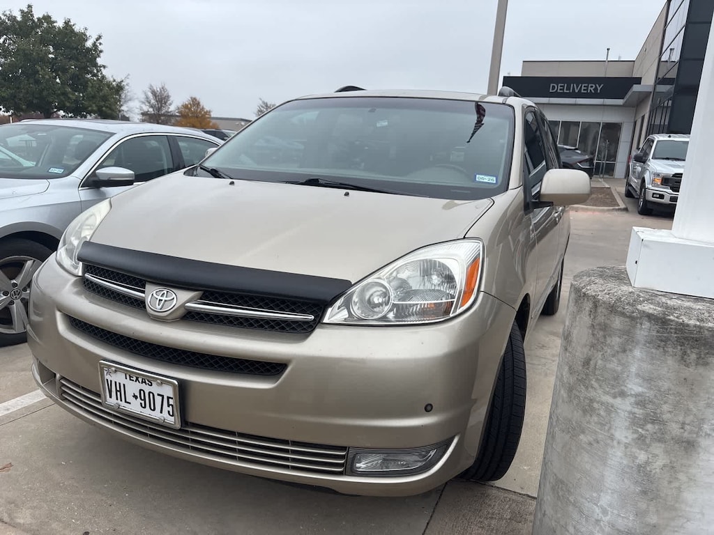 Used 2005 Toyota Sienna XLE Limited Van