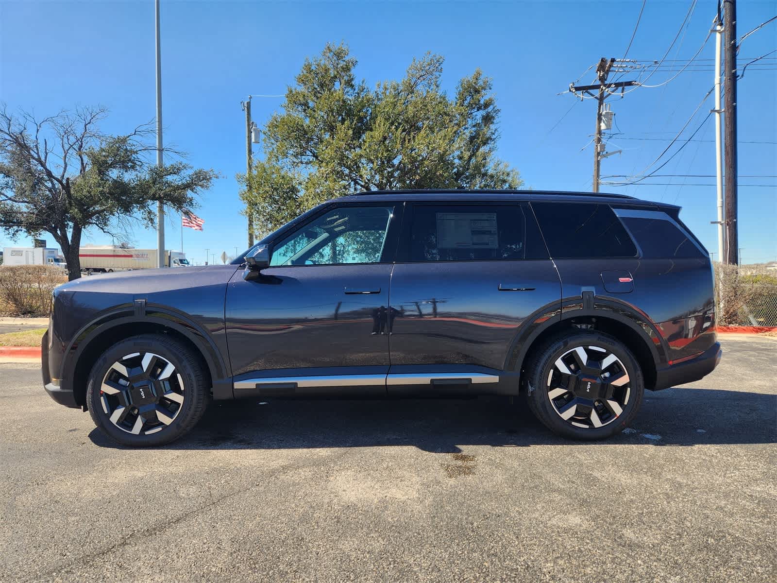 Thumbnail: 2027 Kia Telluride - 4