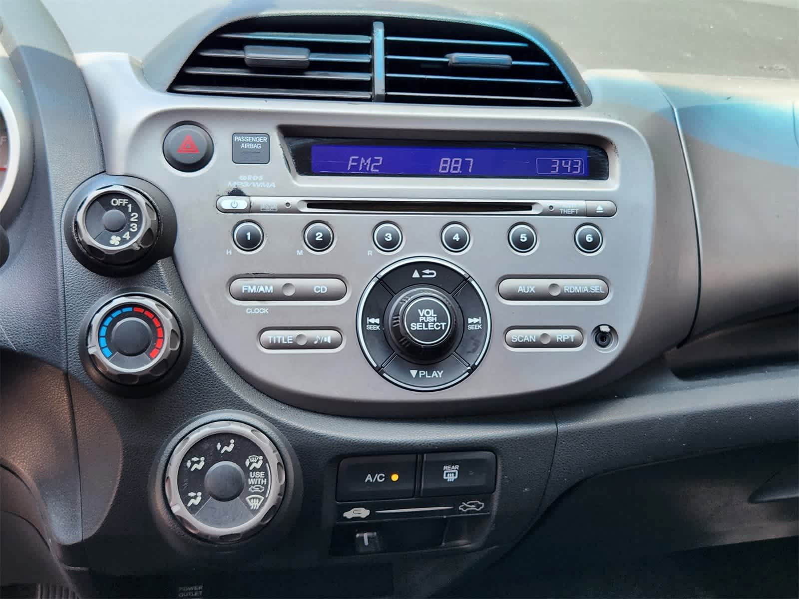 Thumbnail: 2009 Honda Fit - 15