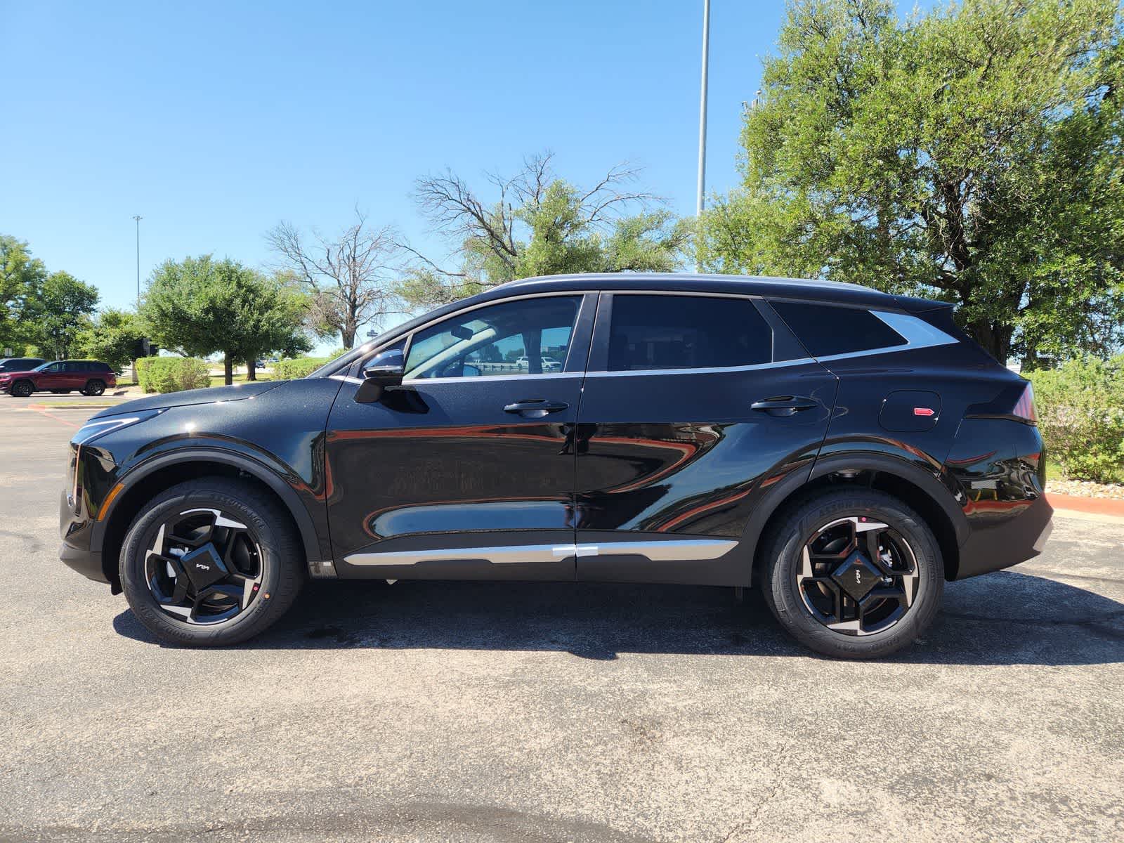 Thumbnail: 2026 Kia Sportage - 4
