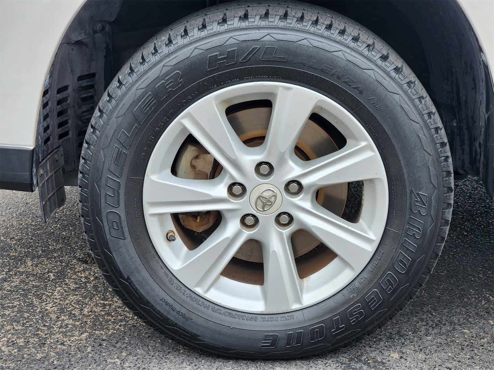 Thumbnail: 2012 Toyota Highlander - 9