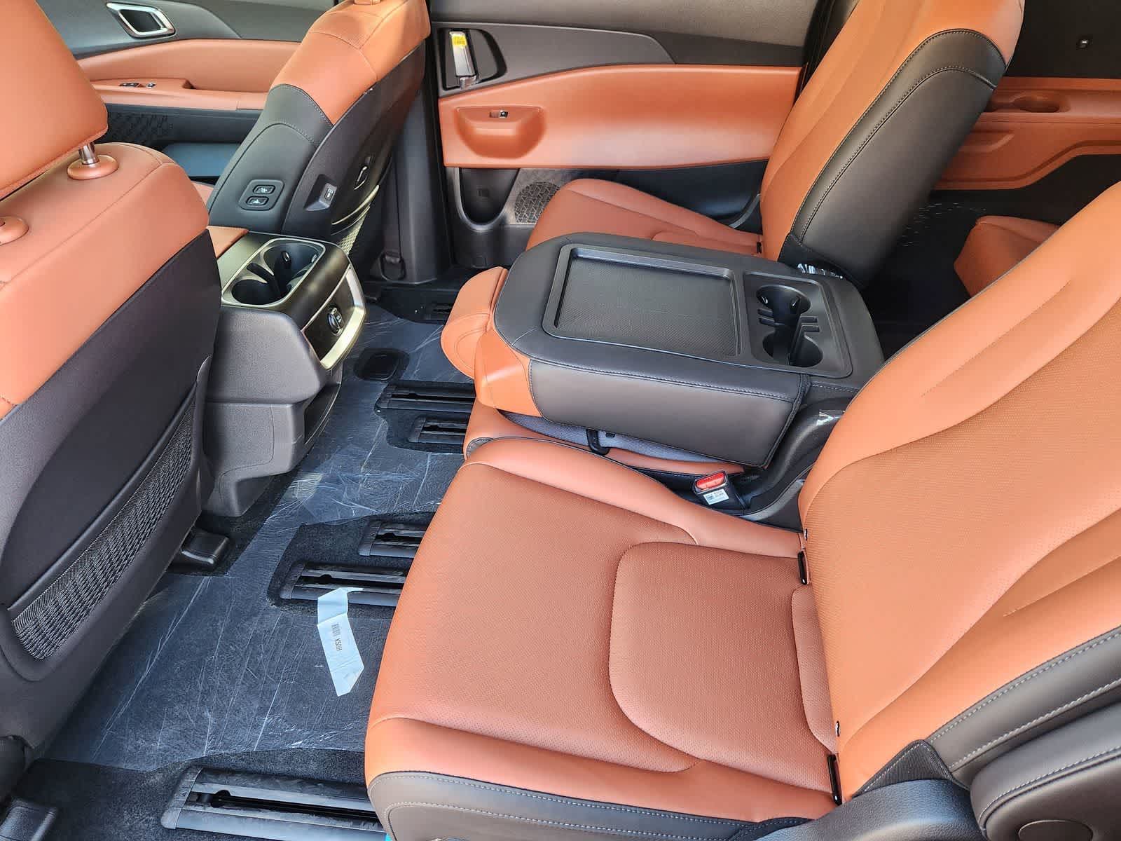 Thumbnail: 2026 Kia Carnival - 24