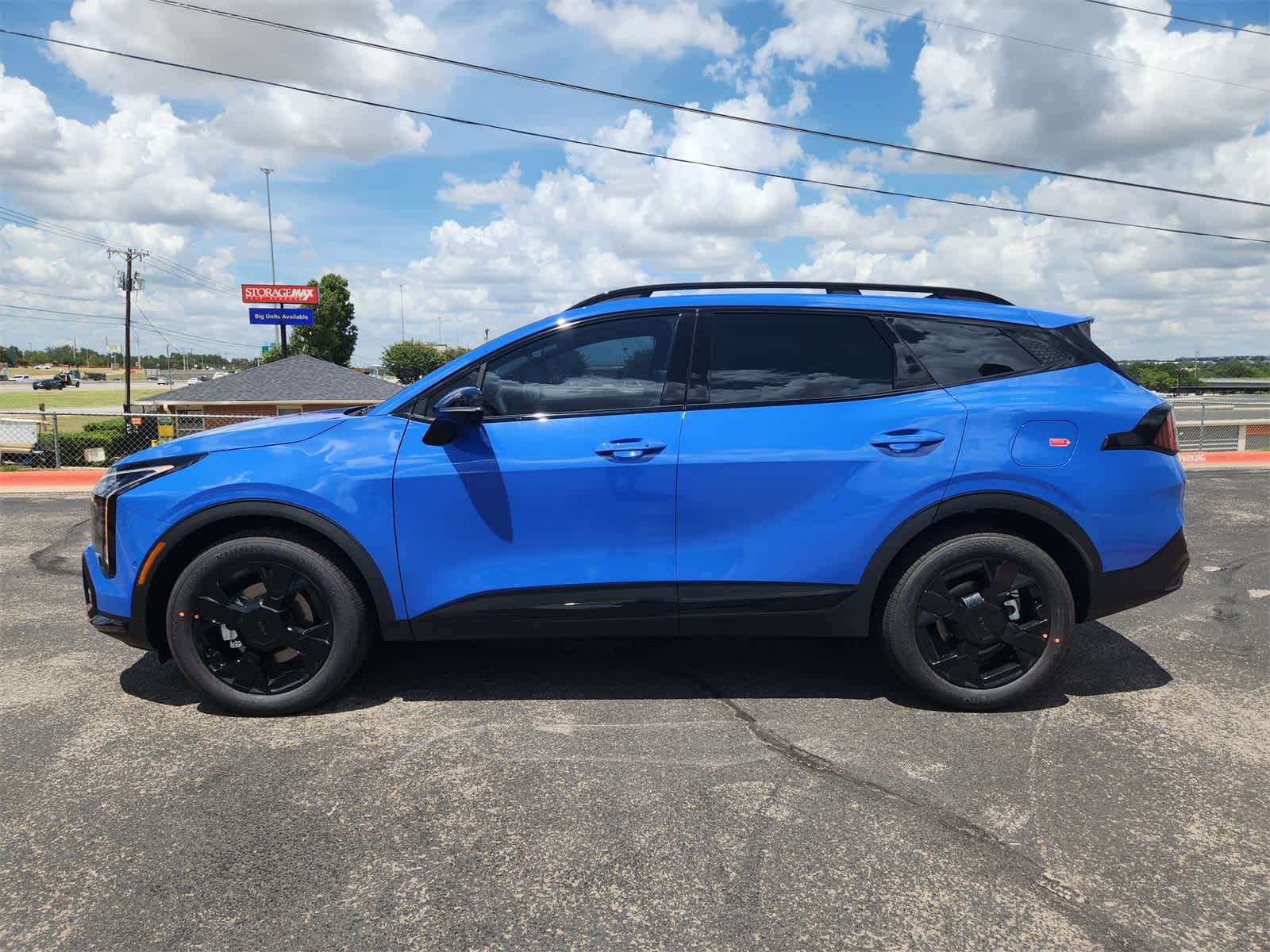 2026 Kia Sportage X-Line photo 4