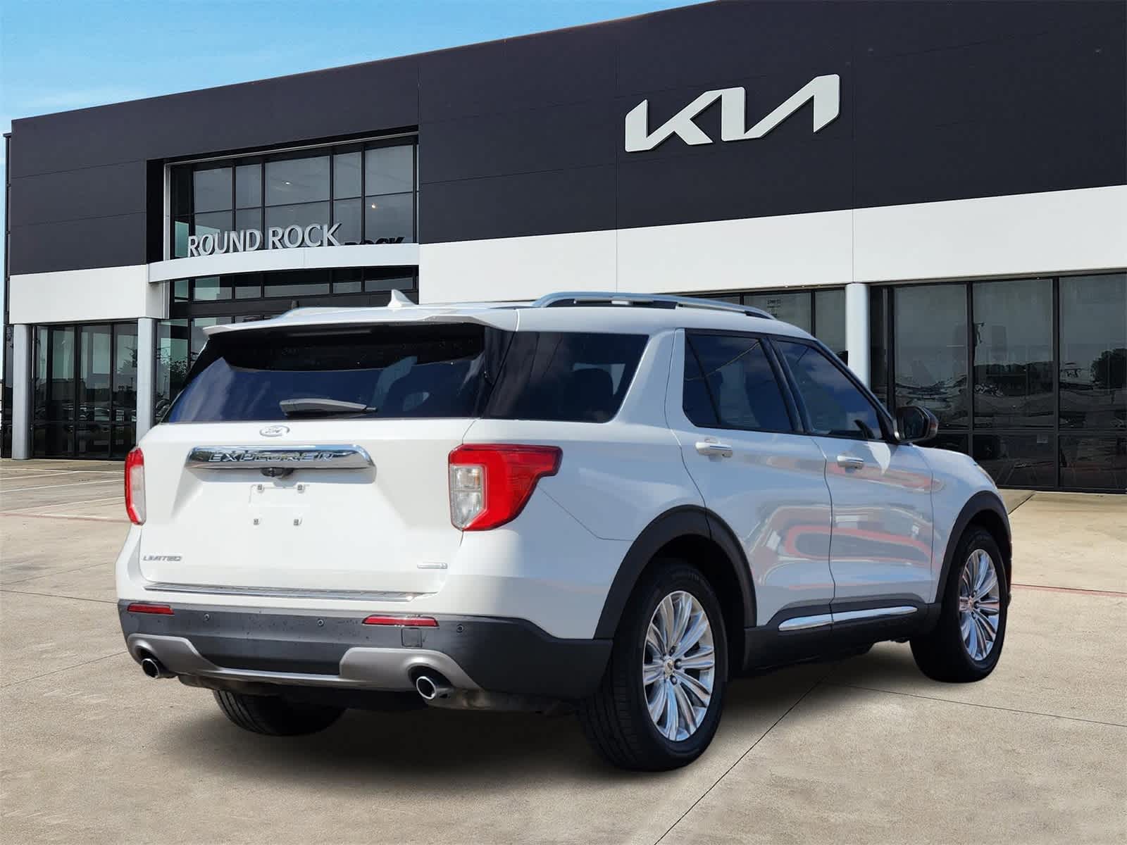 Thumbnail: 2020 Ford Explorer - 5