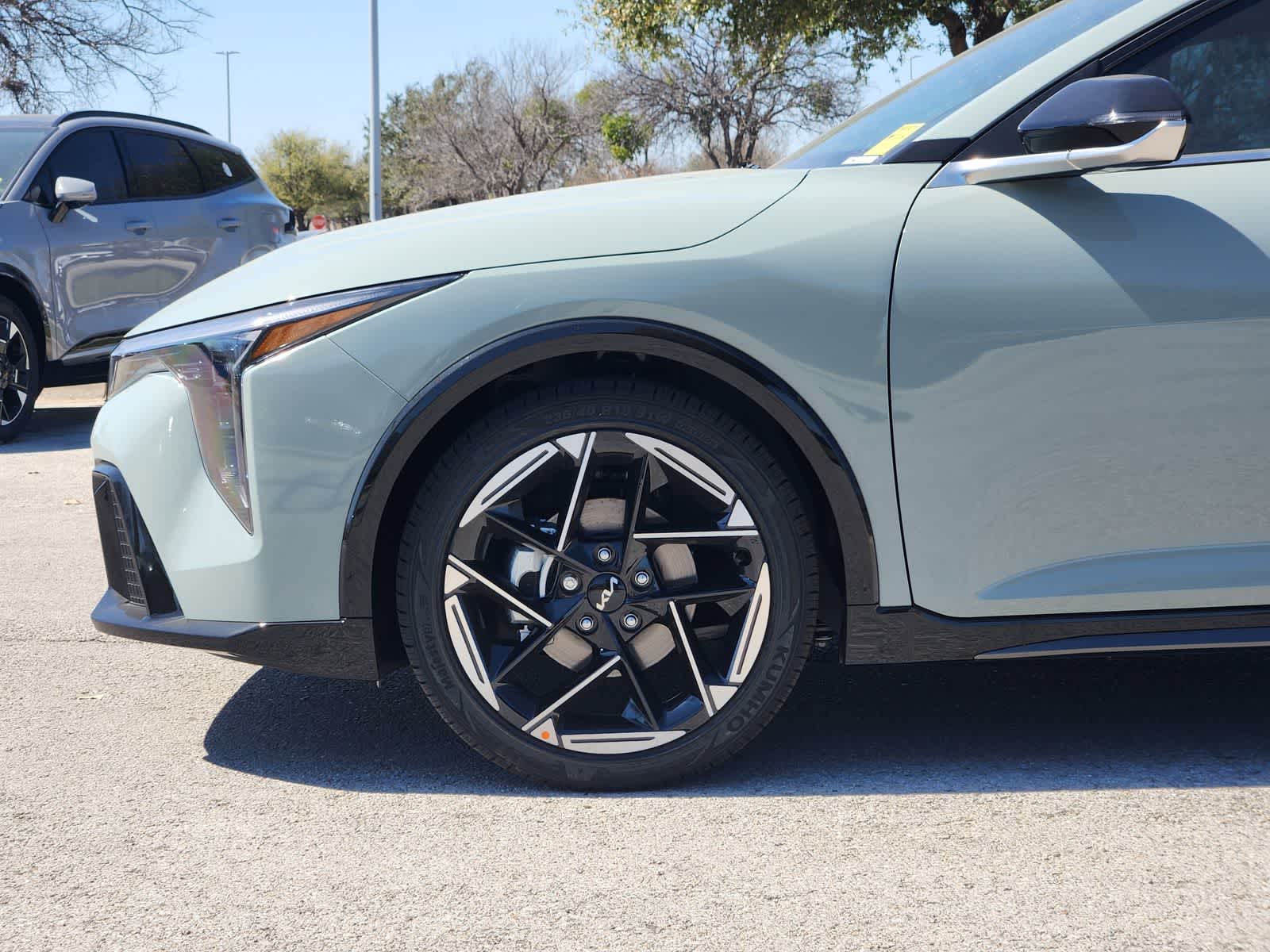 Thumbnail: 2026 Kia K4 - 8