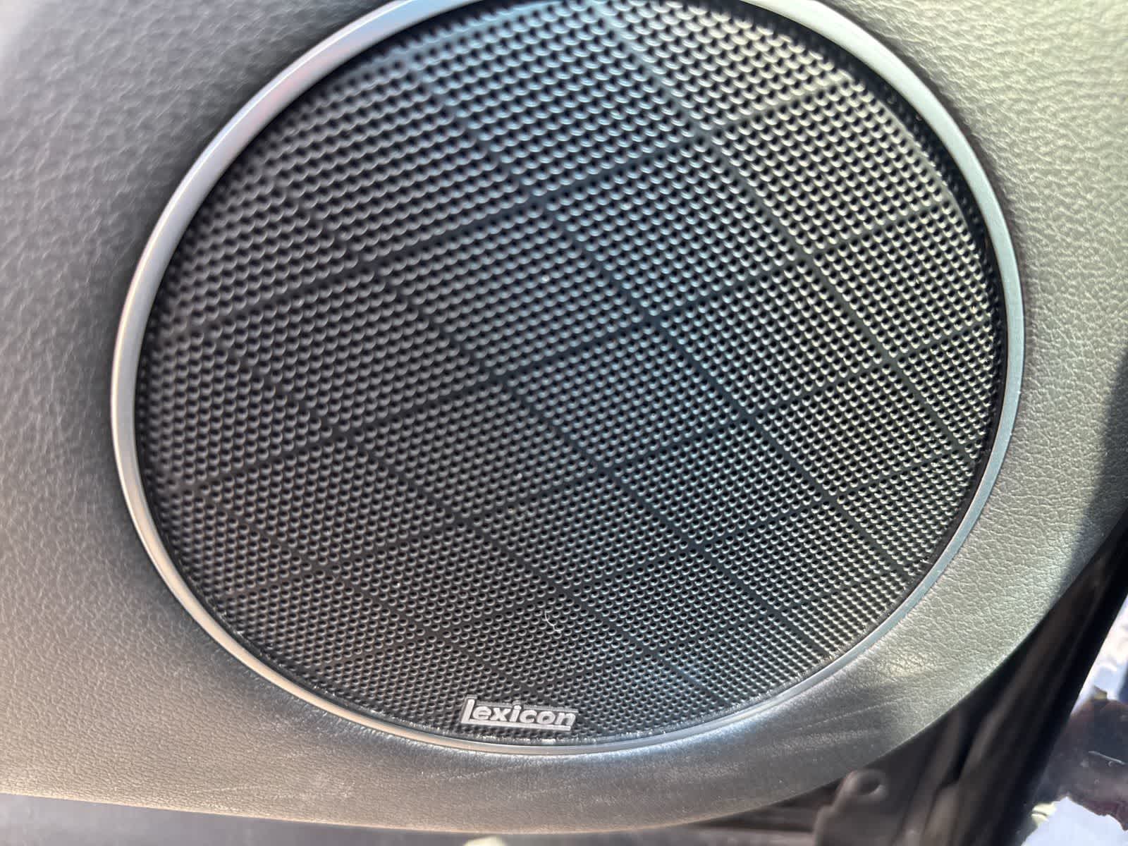 Thumbnail: 2021 Genesis GV80 - 12