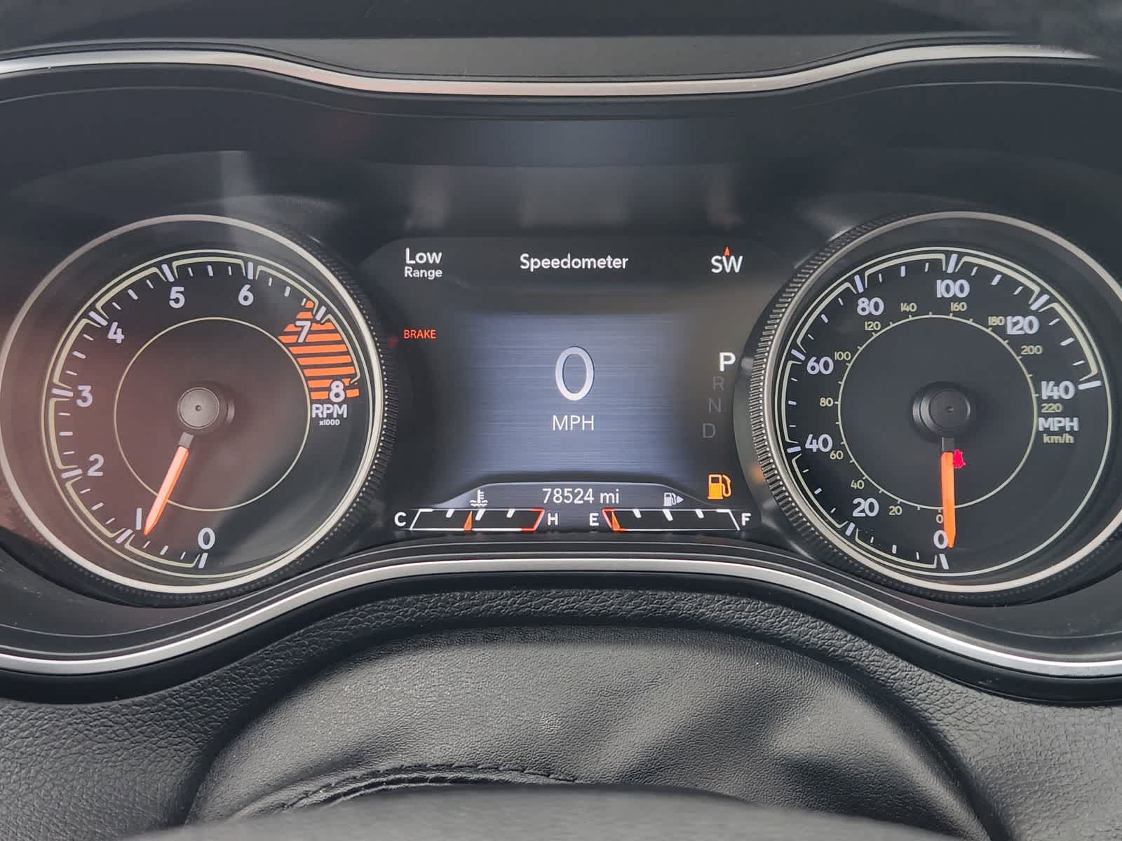 Thumbnail: 2020 Jeep Cherokee - 16