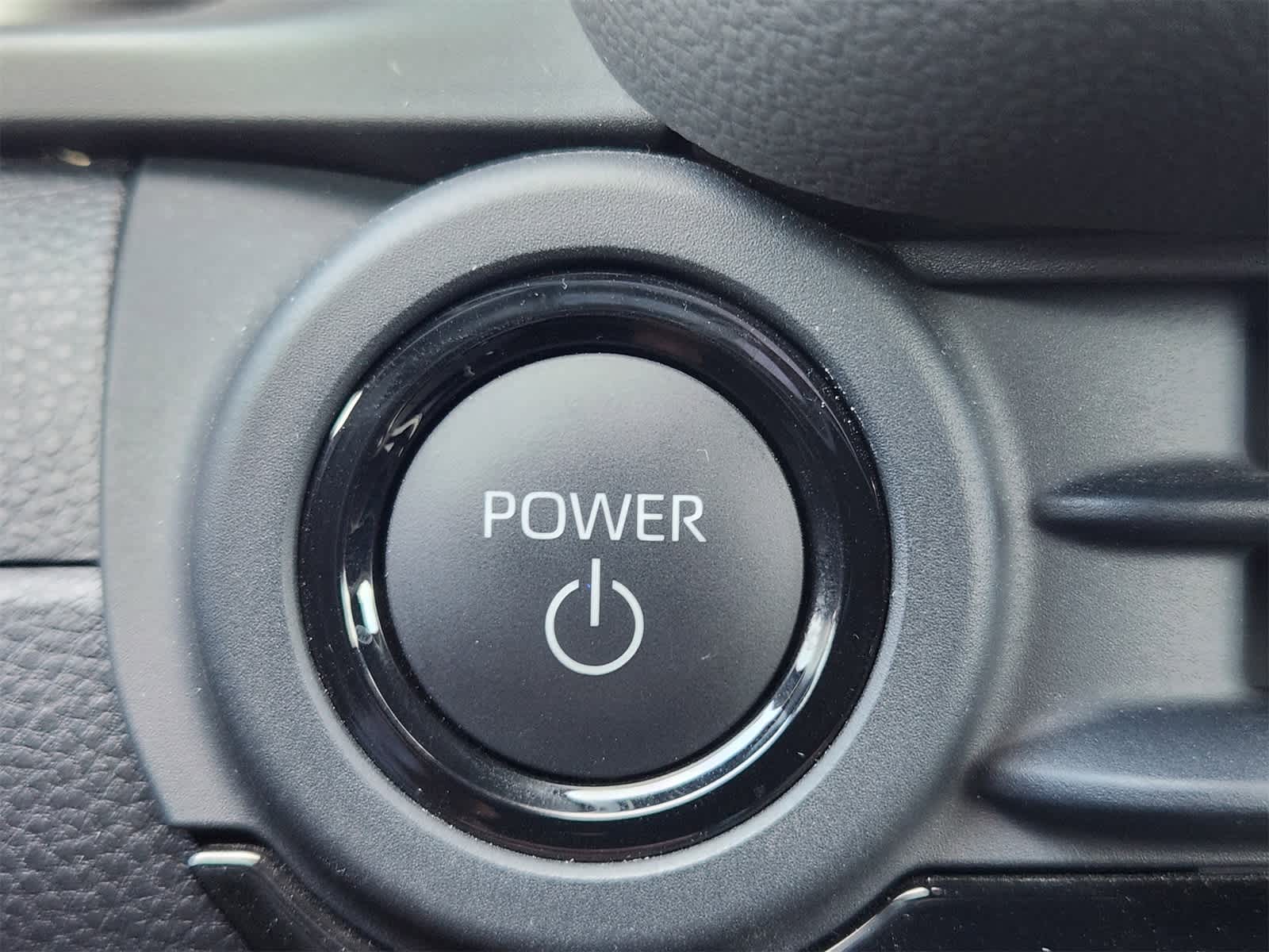 Thumbnail: 2025 Toyota Crown Signia - 20