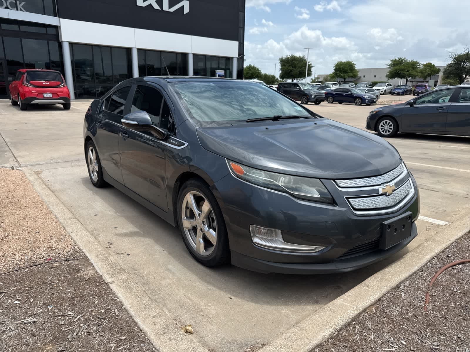 Thumbnail: 2012 Chevrolet Volt - 3