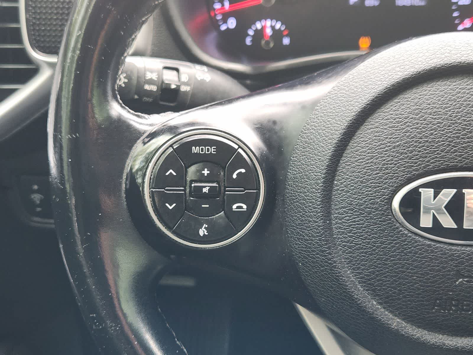Thumbnail: 2020 Kia Soul - 27