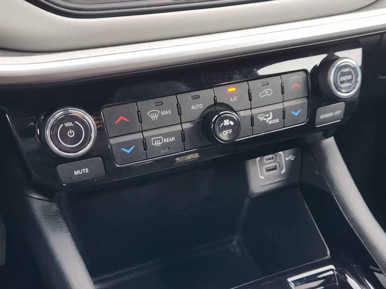 Thumbnail: 2025 Jeep Compass - 19