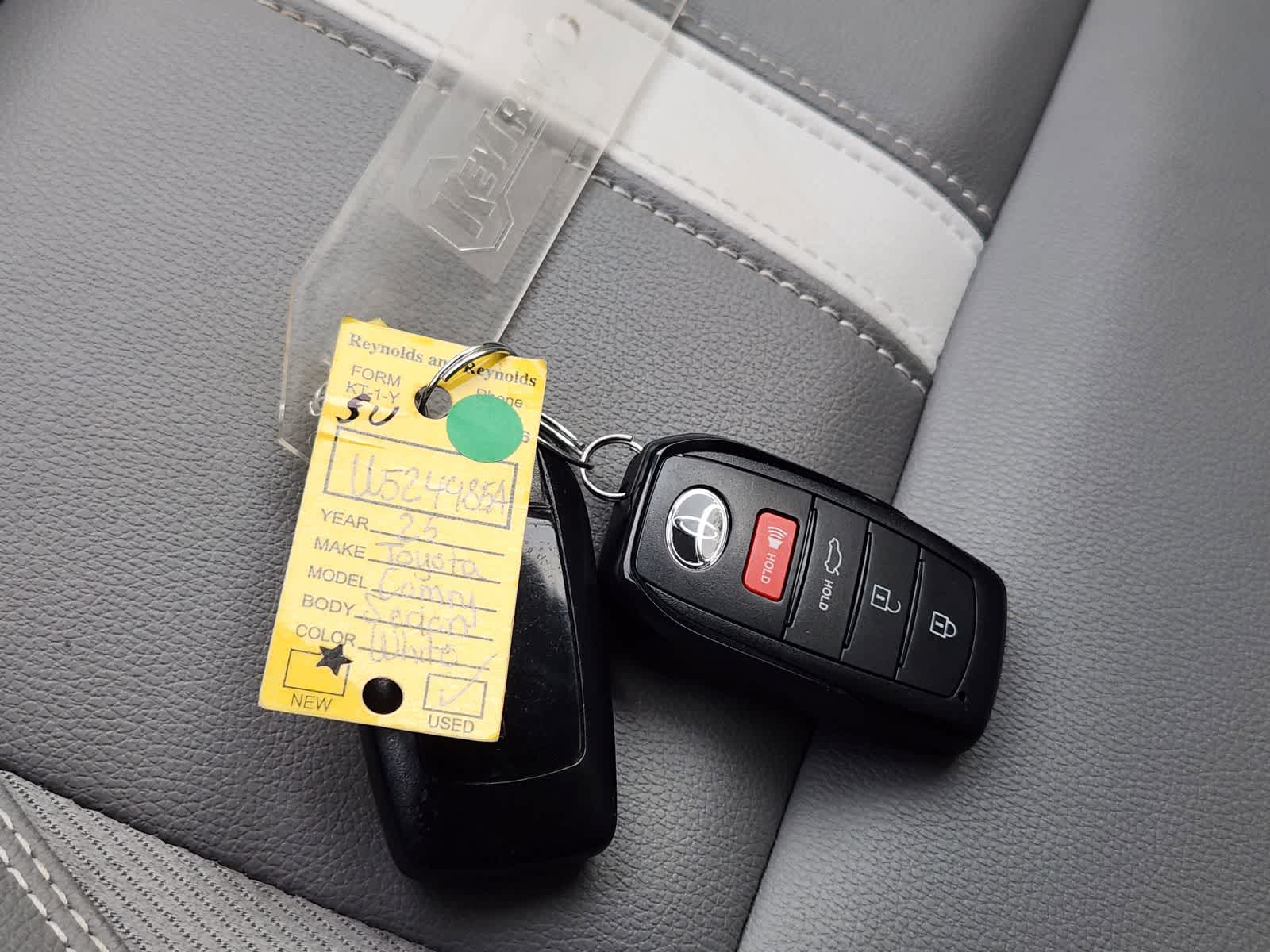 Thumbnail: 2025 Toyota Camry - 31