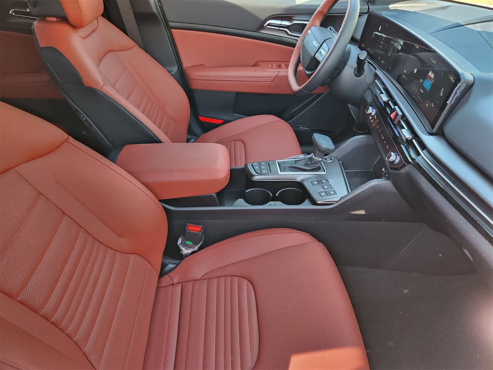 Thumbnail: 2026 Kia Sportage - 12