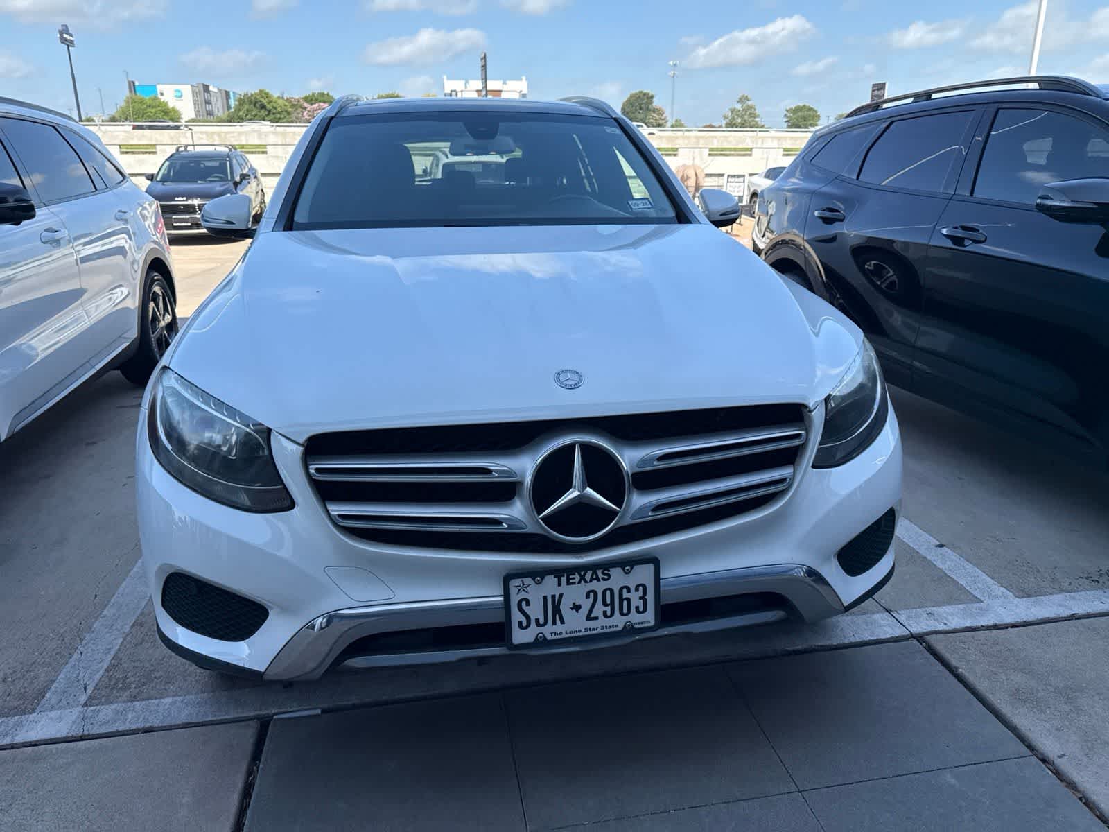Thumbnail: 2017 Mercedes-Benz GLC - 4
