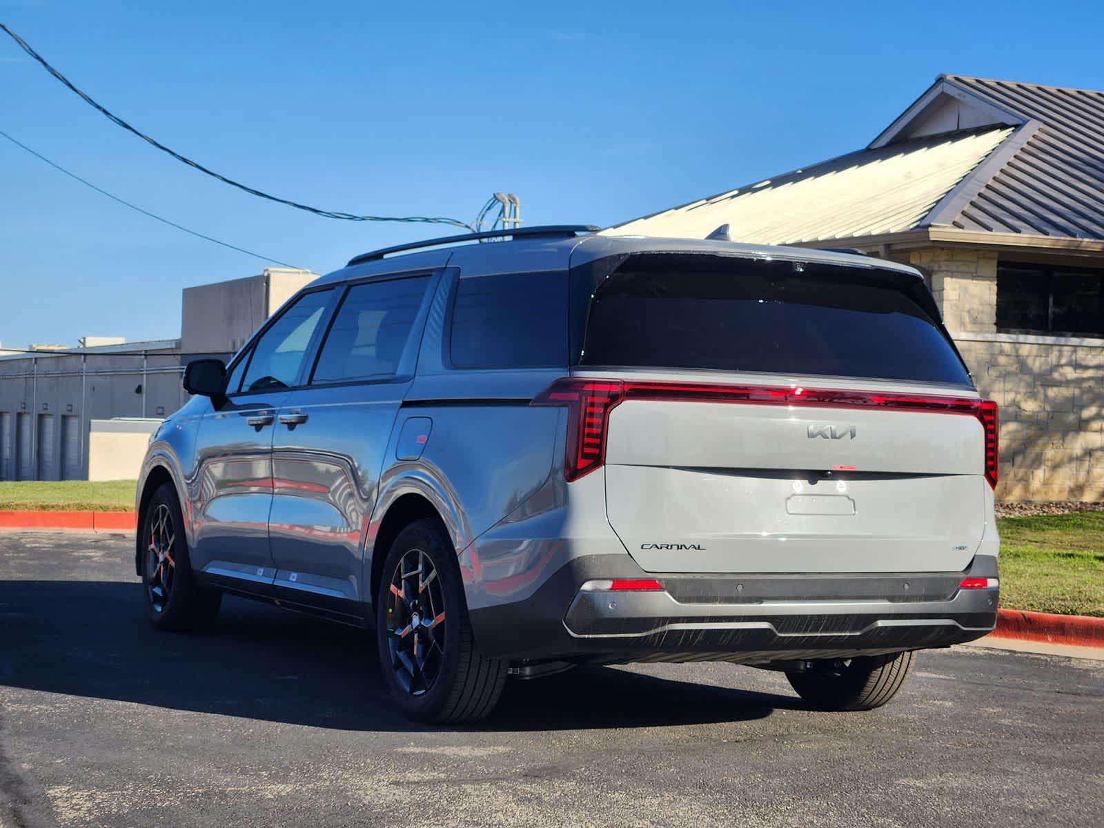 Thumbnail: 2026 Kia Carnival - 5