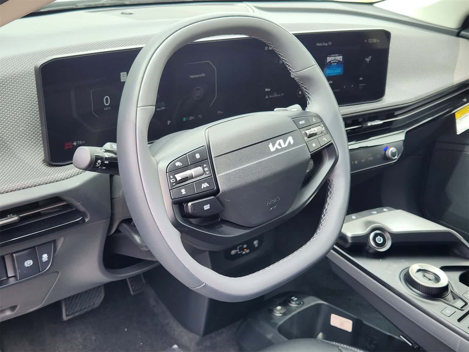 Thumbnail: 2025 Kia EV6 - 9