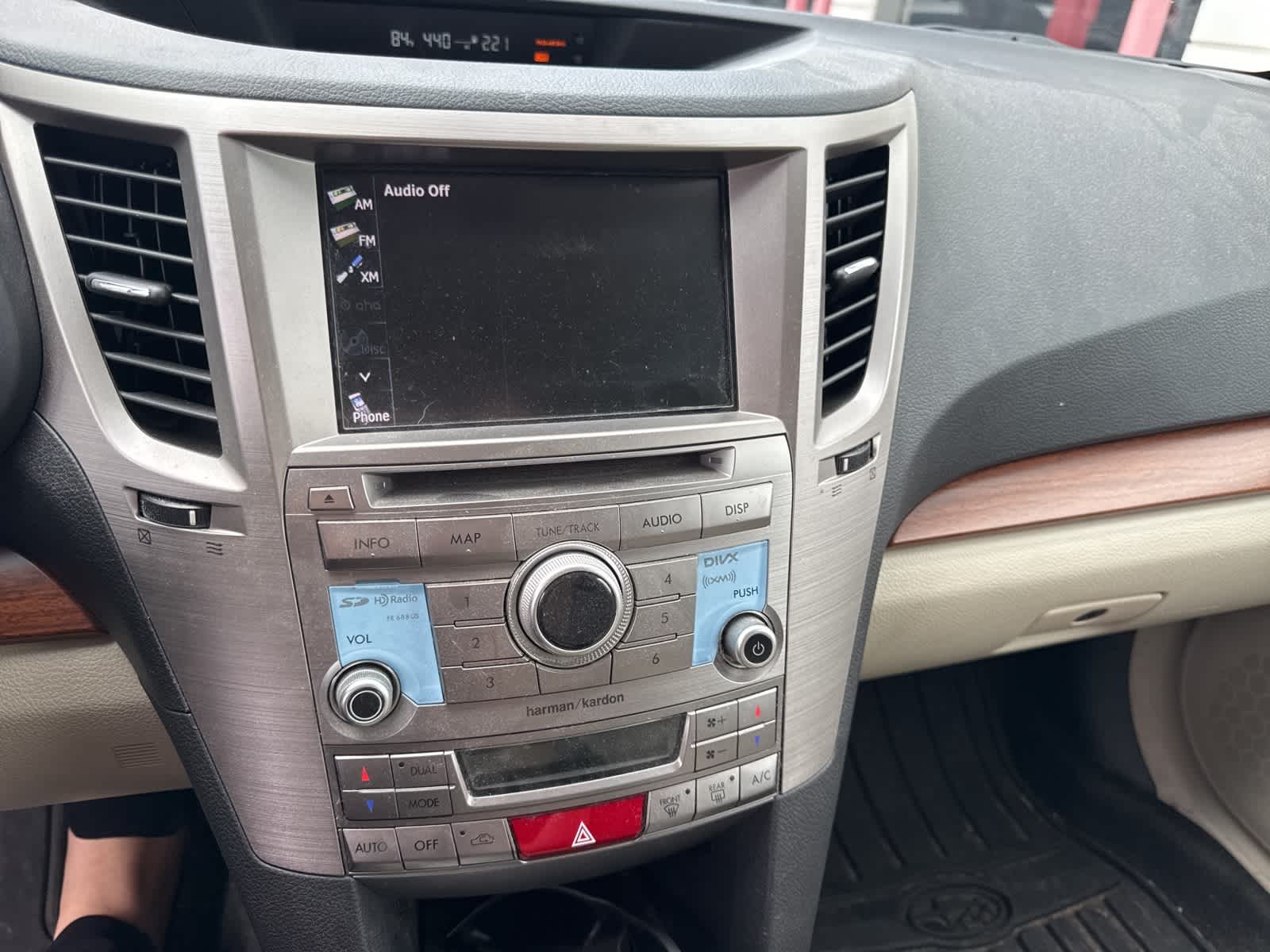 Thumbnail: 2014 Subaru Outback - 7