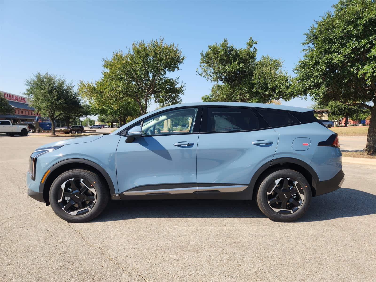 Thumbnail: 2026 Kia Sportage - 4