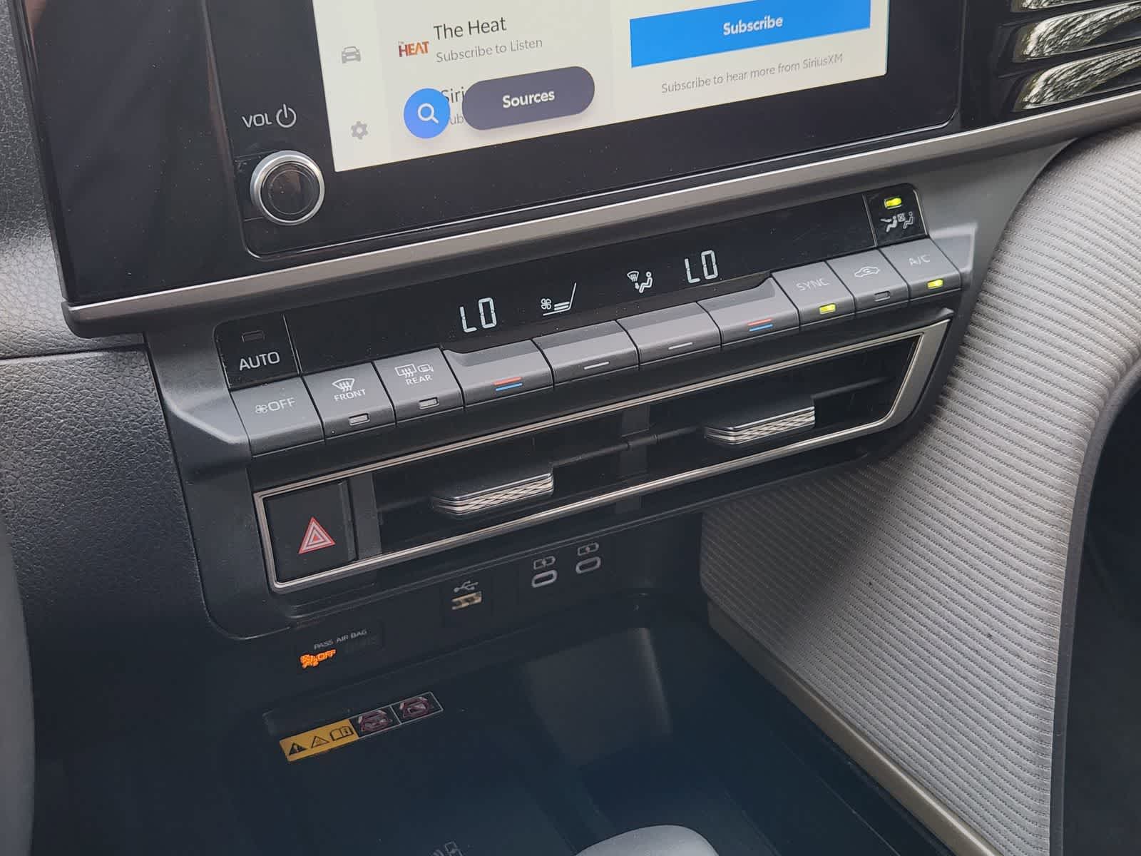 Thumbnail: 2025 Toyota Camry - 19