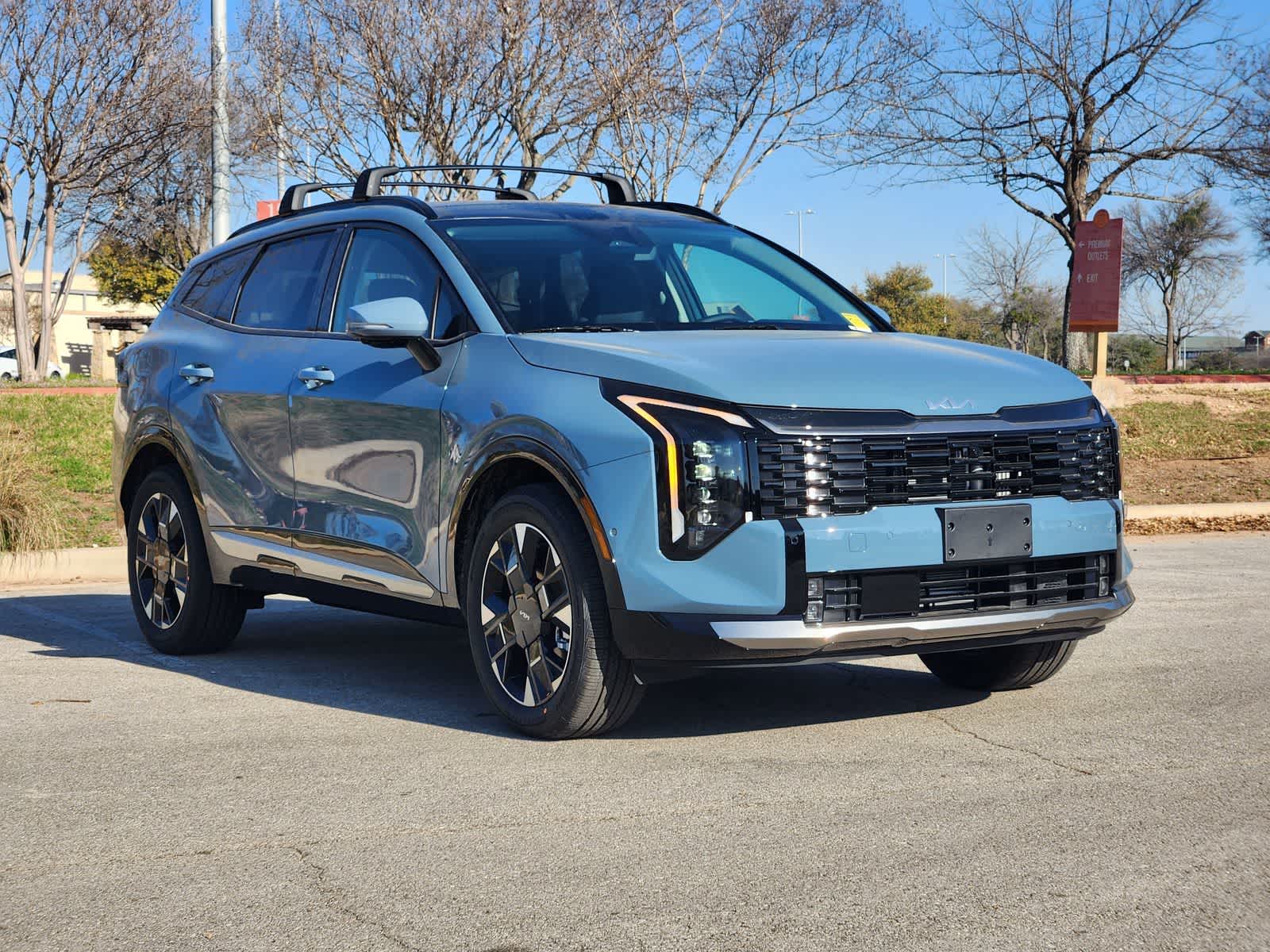 Thumbnail: 2026 Kia Sportage - 3