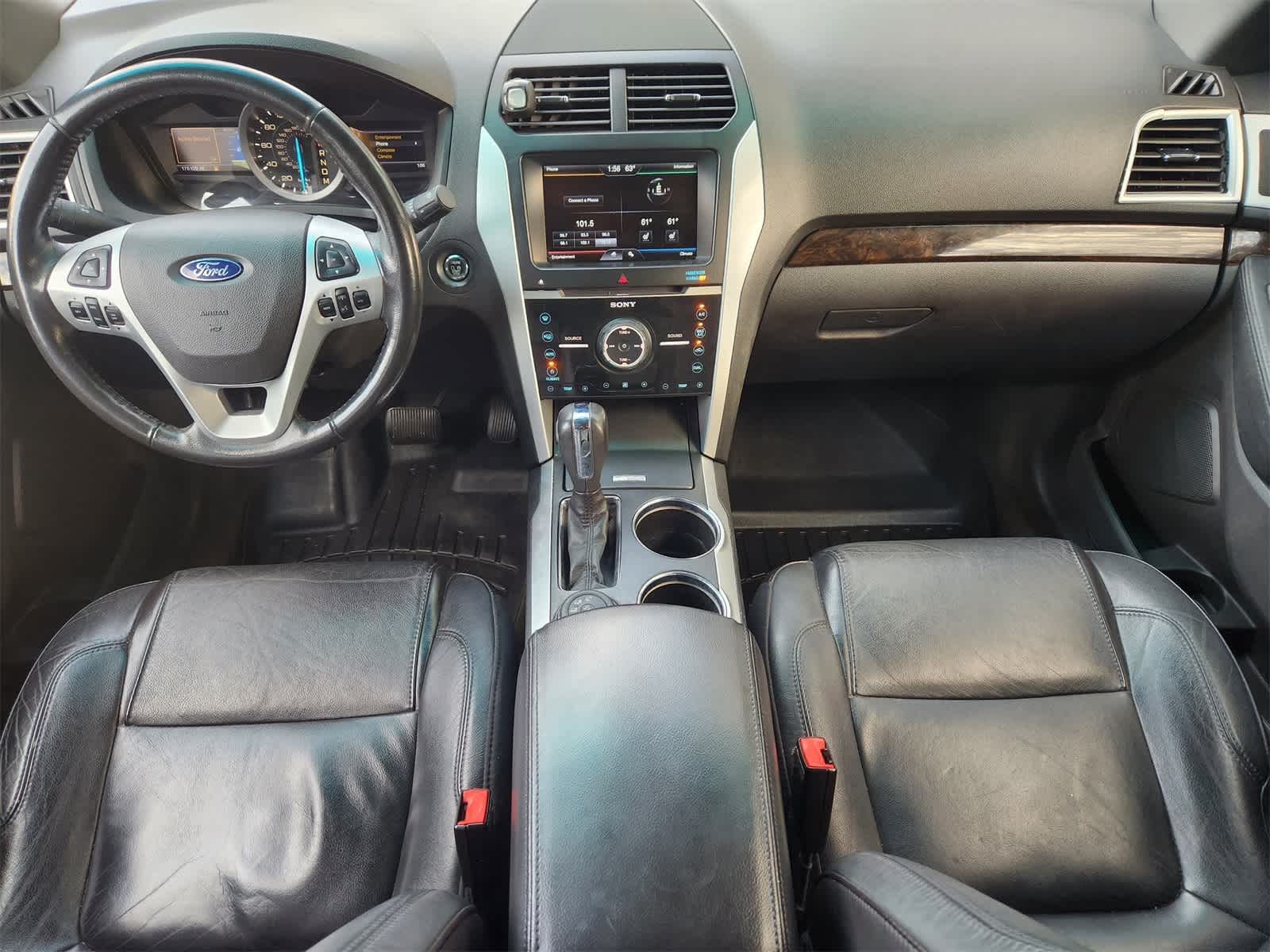 Thumbnail: 2013 Ford Explorer - 24