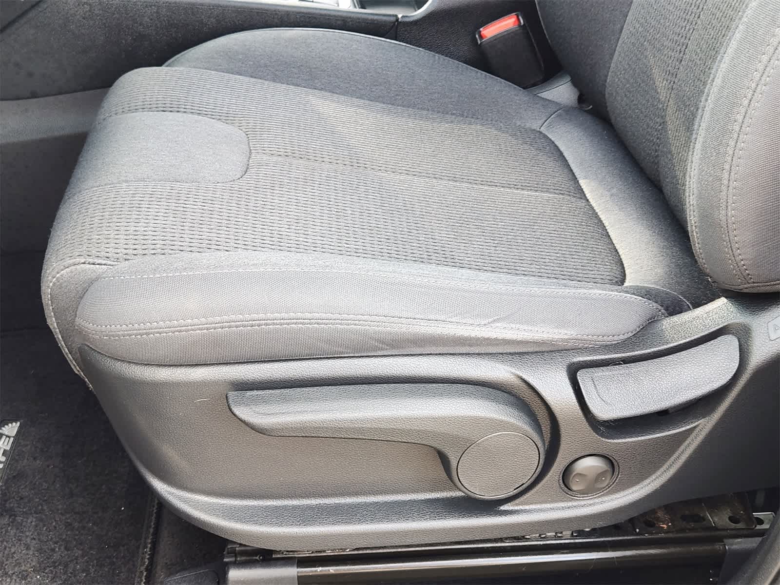 Thumbnail: 2019 Hyundai Santa Fe - 22