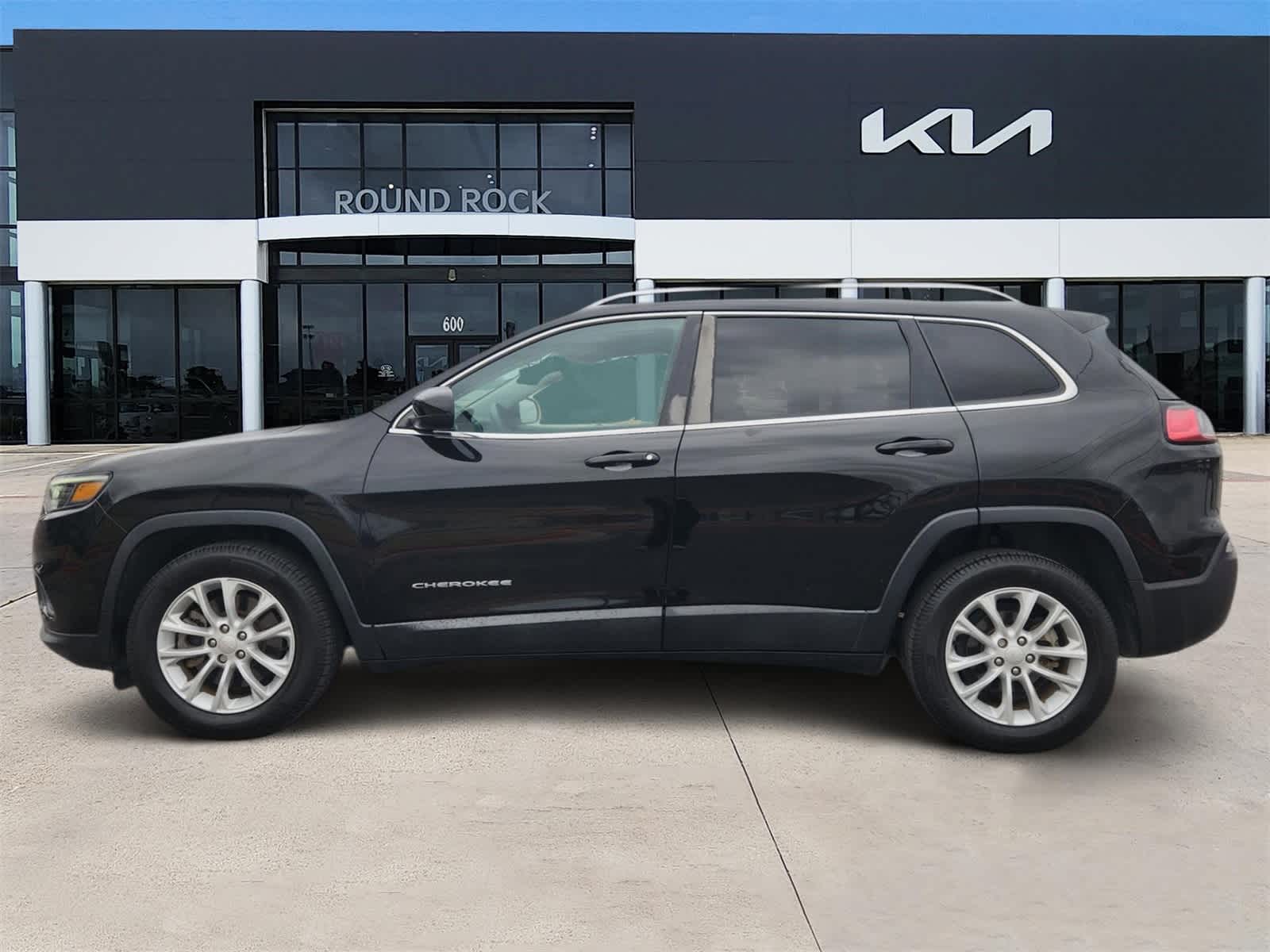 Thumbnail: 2019 Jeep Cherokee - 4