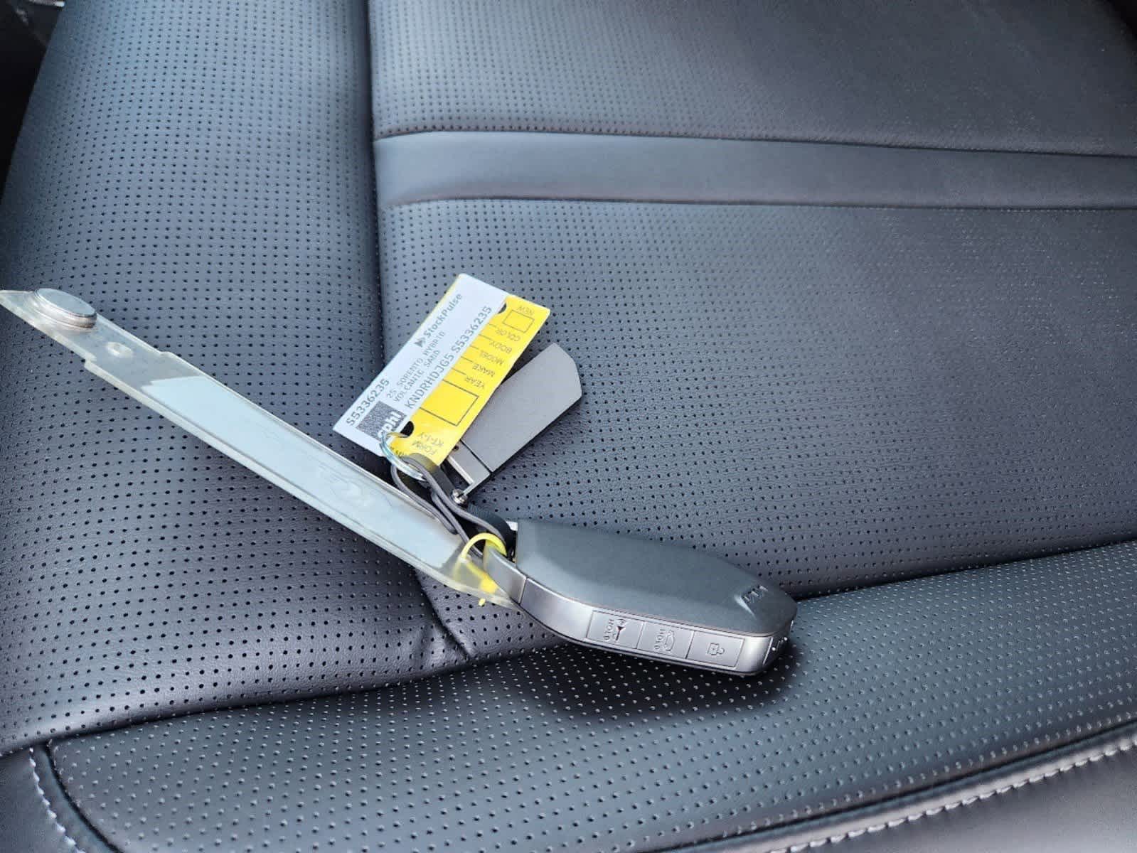 Thumbnail: 2025 Kia Sorento - 23